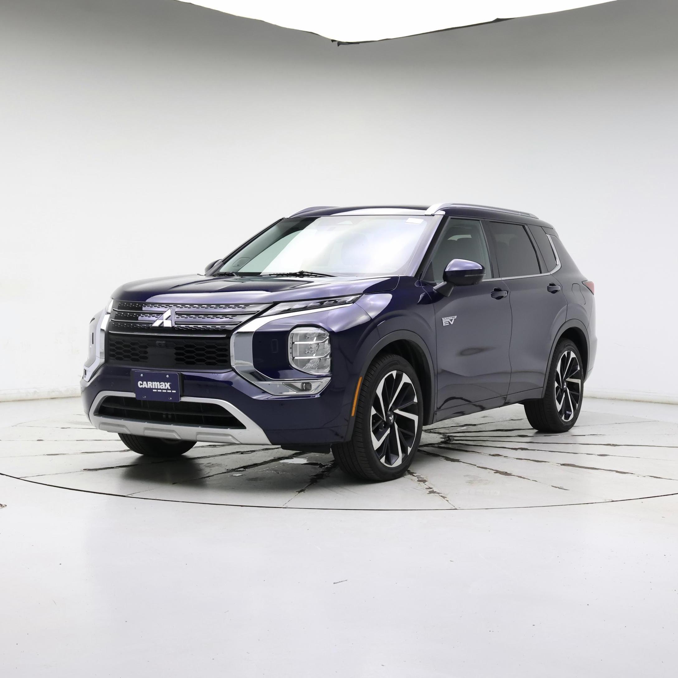 Thumbnail: 2023 Mitsubishi Outlander - 4