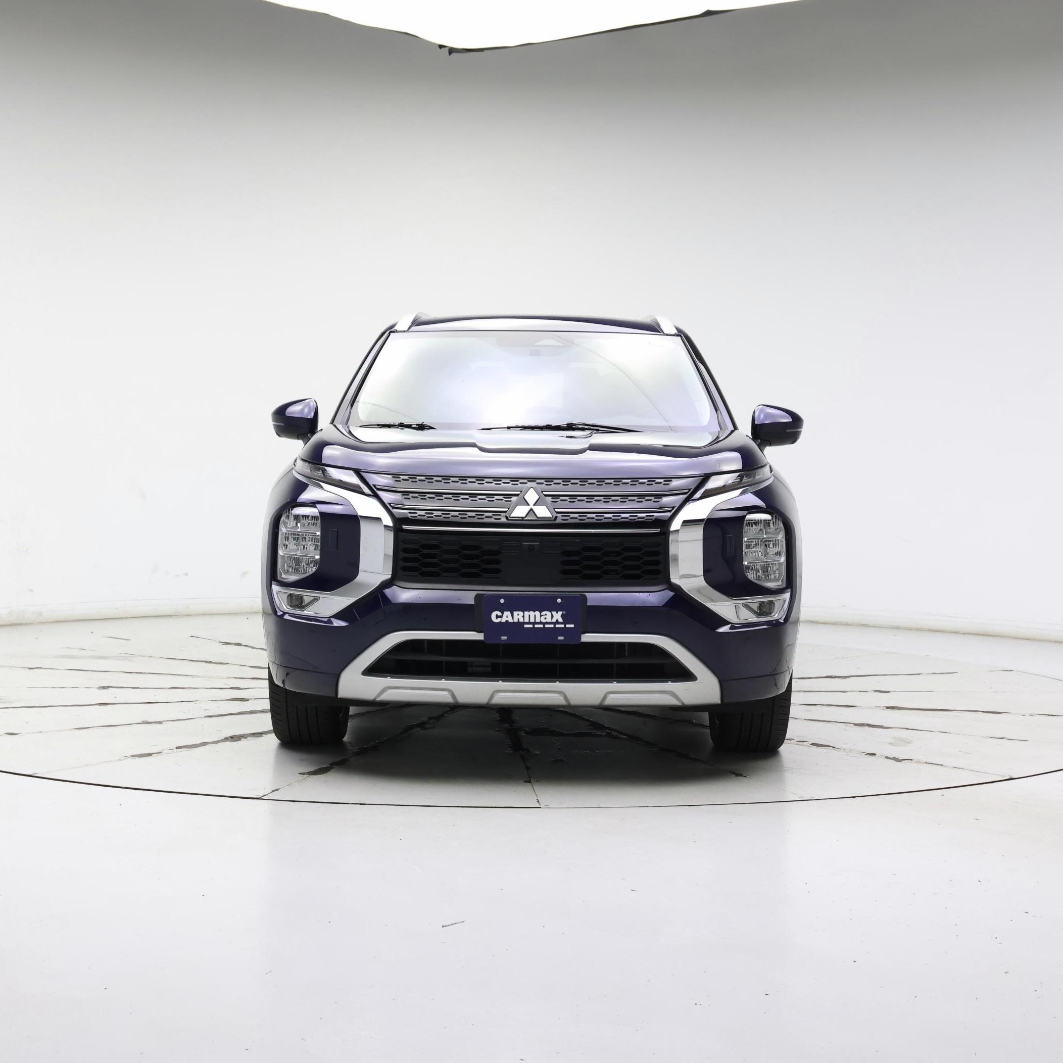 Thumbnail: 2023 Mitsubishi Outlander - 5