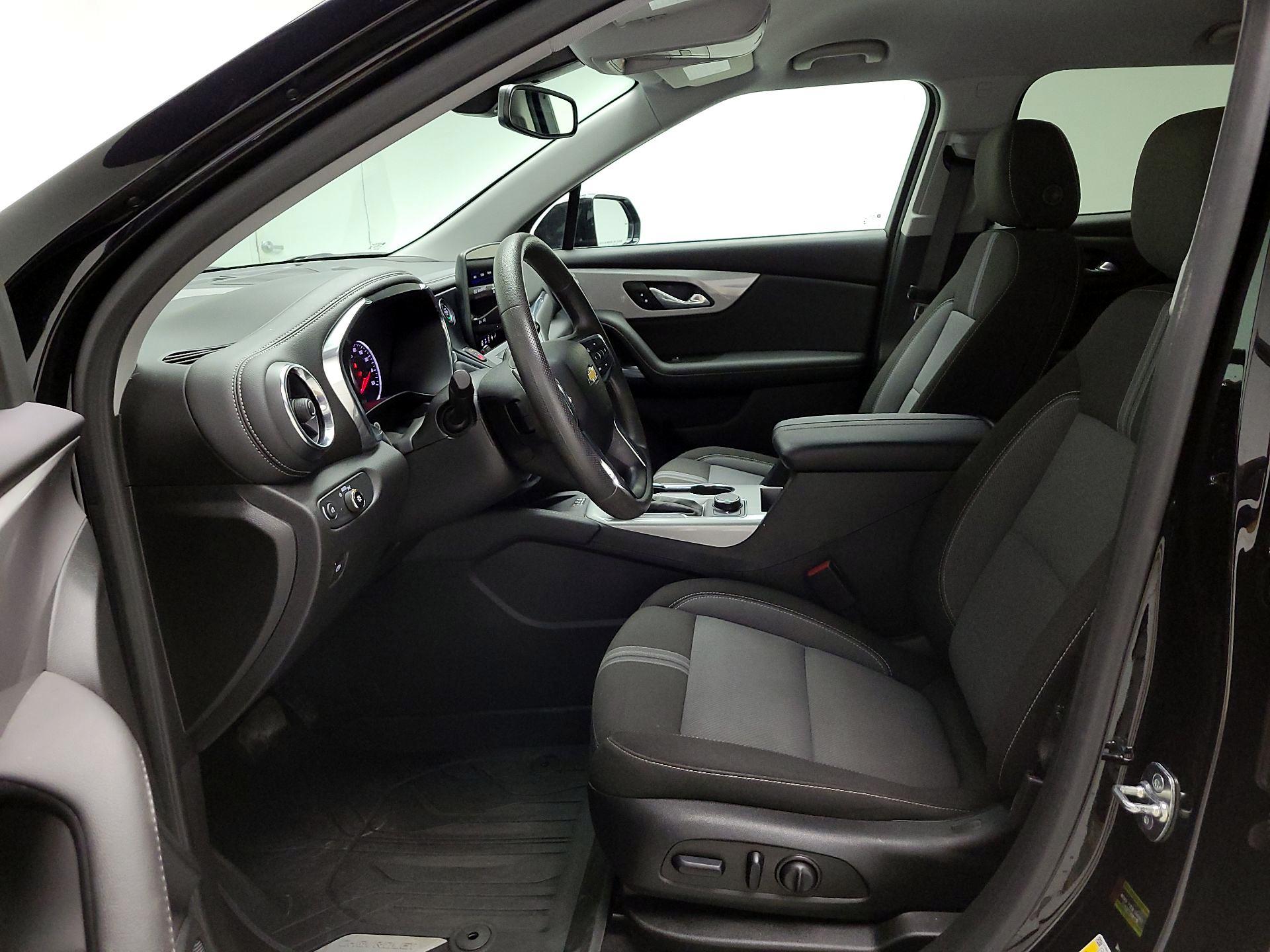 Thumbnail: 2023 Chevrolet Blazer - 11