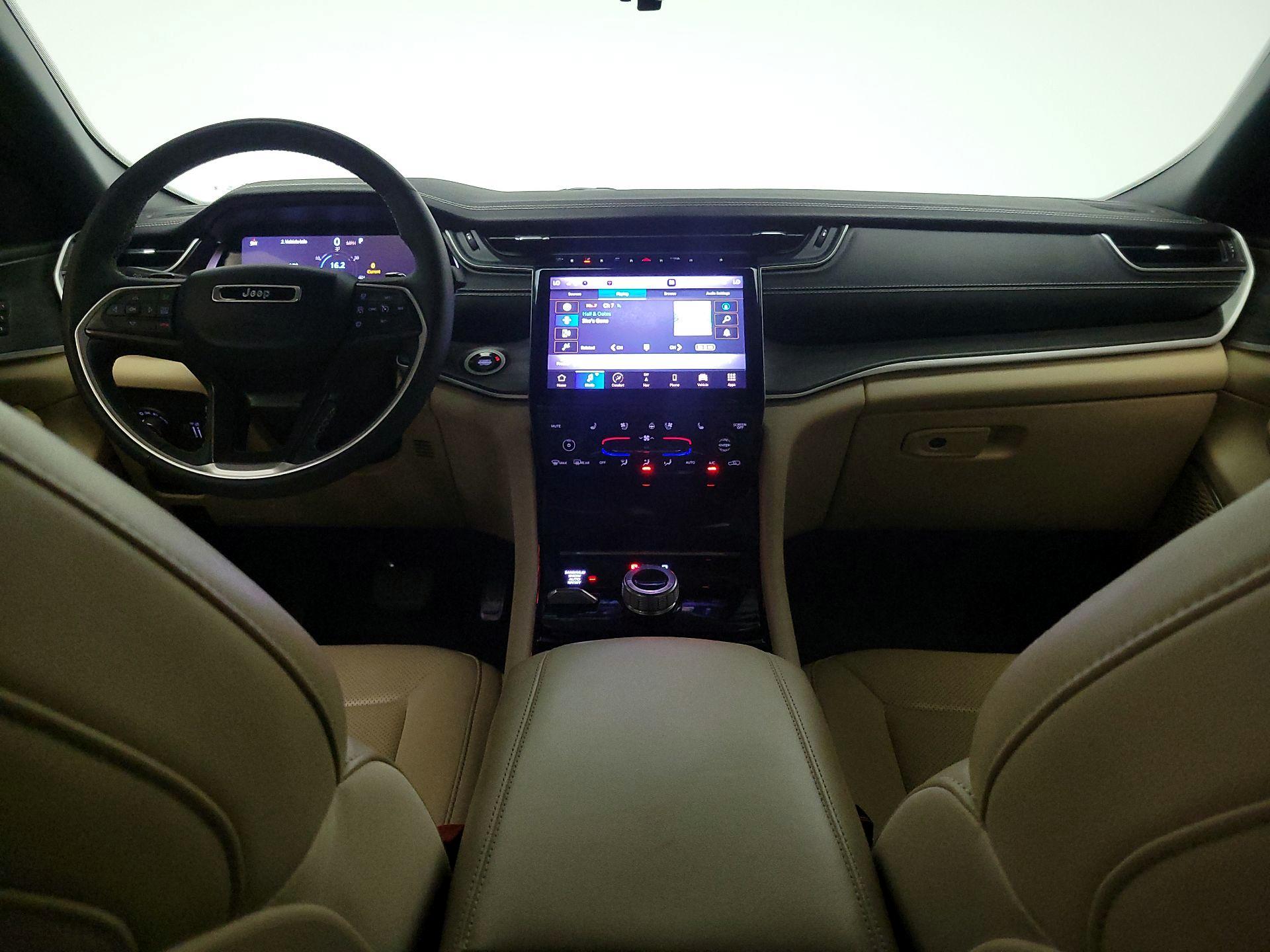 Thumbnail: 2023 Jeep Grand Cherokee L - 9