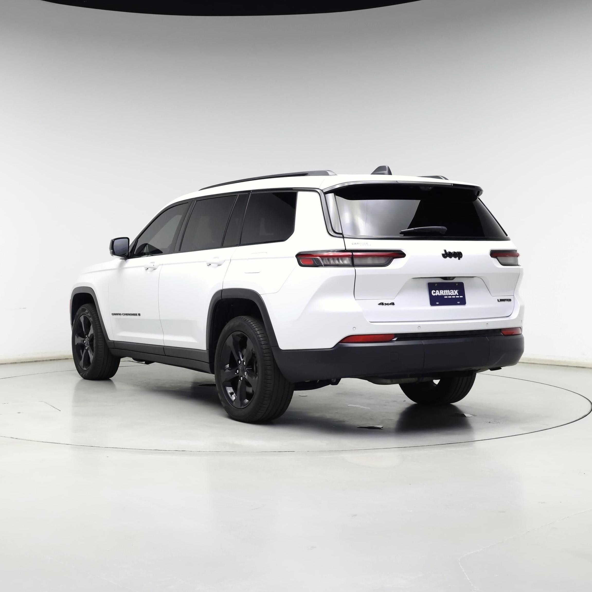 Thumbnail: 2023 Jeep Grand Cherokee L - 2