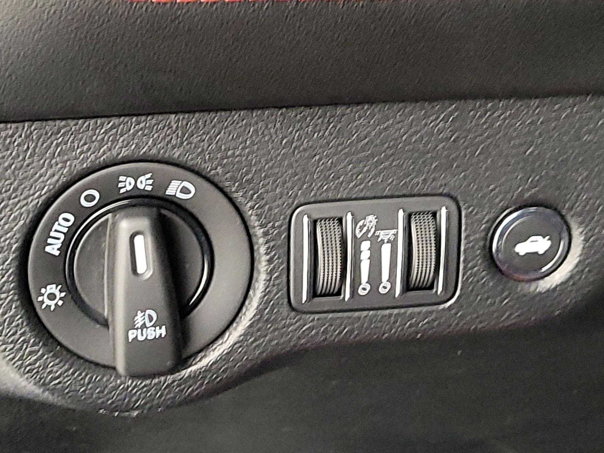 Thumbnail: 2022 Dodge Challenger - 13