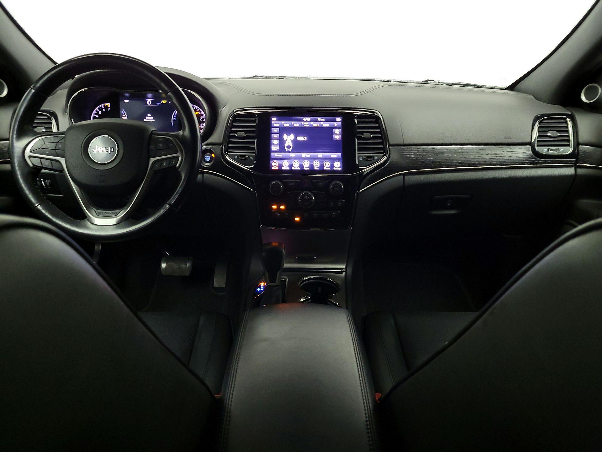 Thumbnail: 2020 Jeep Grand Cherokee - 9