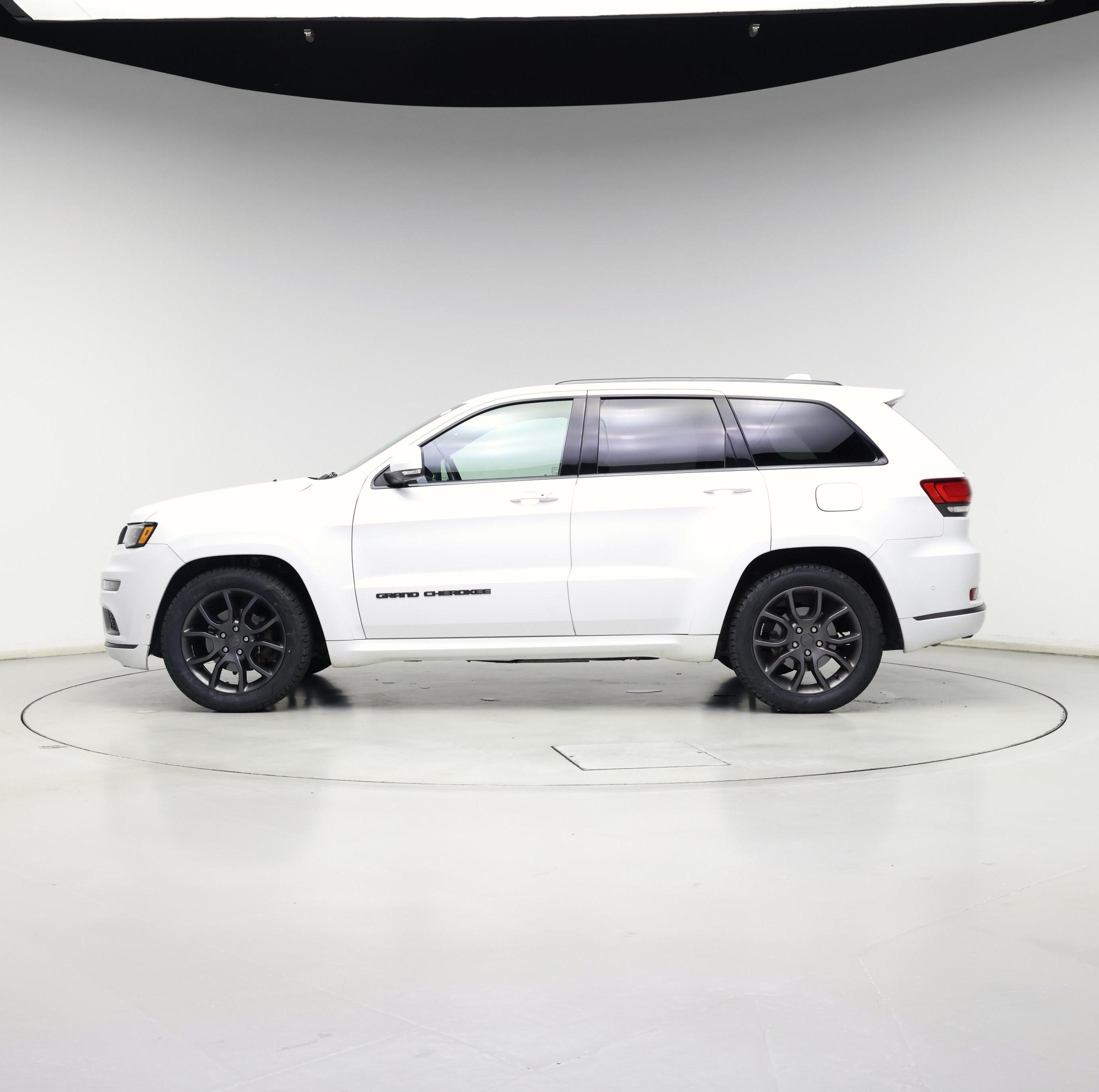 Thumbnail: 2020 Jeep Grand Cherokee - 3
