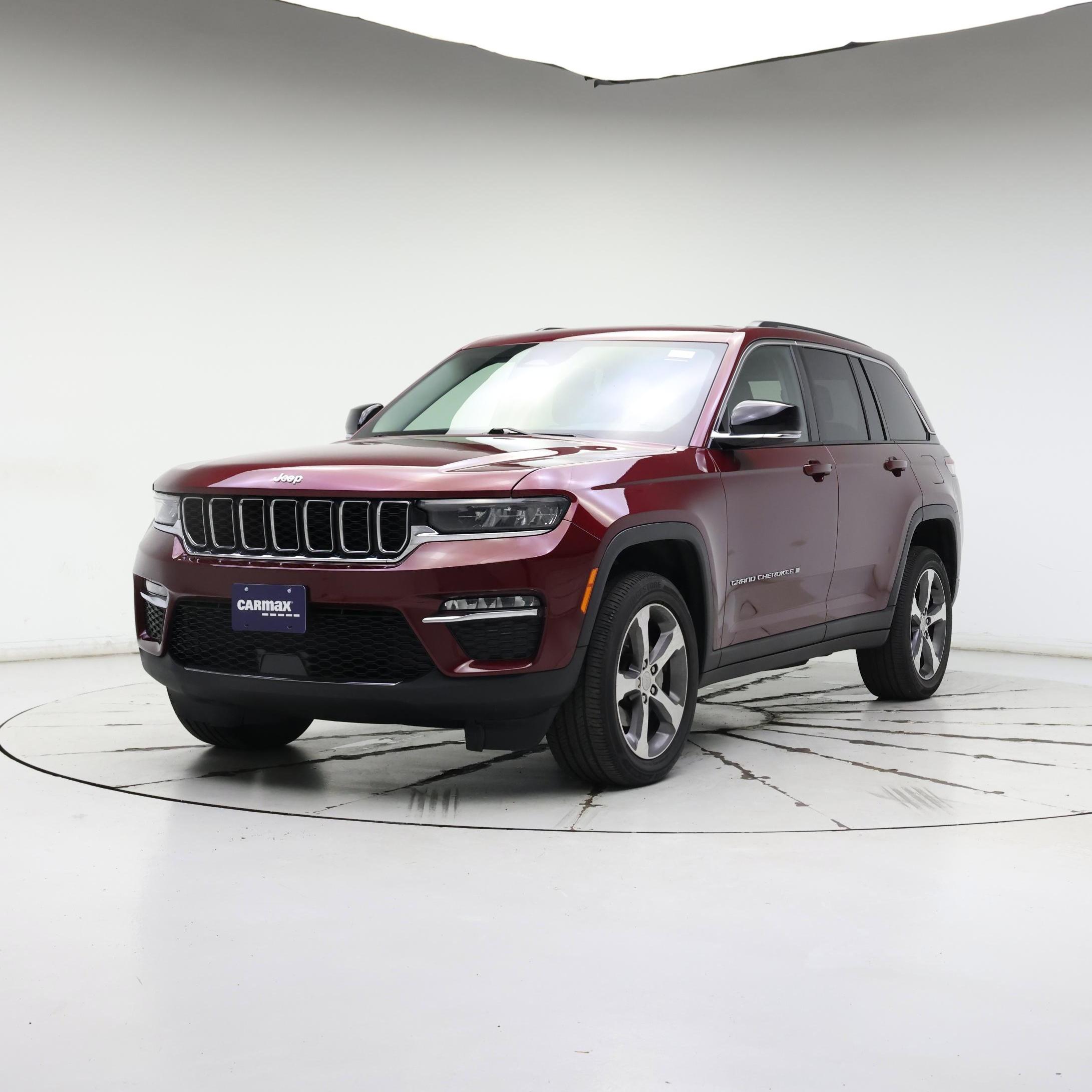 Thumbnail: 2023 Jeep Grand Cherokee - 4