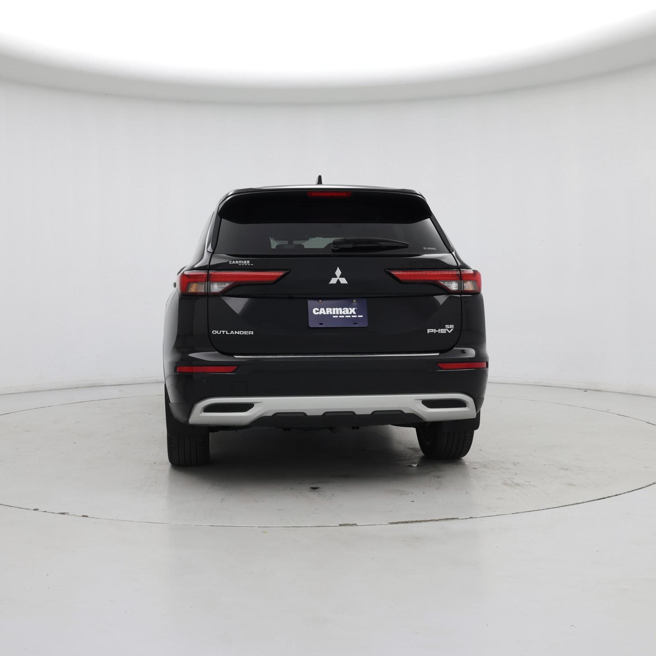 Thumbnail: 2023 Mitsubishi Outlander - 6