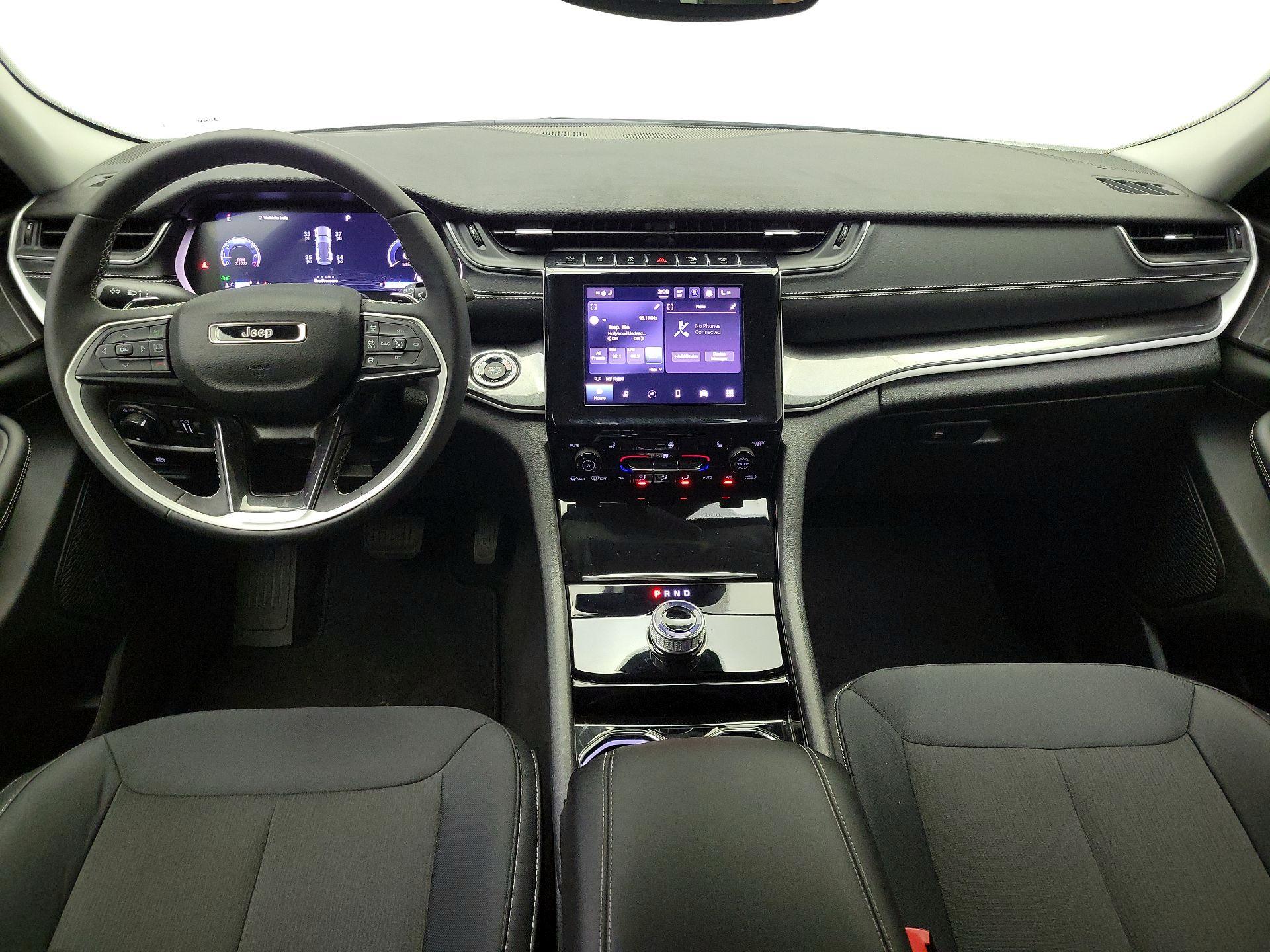 Thumbnail: 2023 Jeep Grand Cherokee - 9