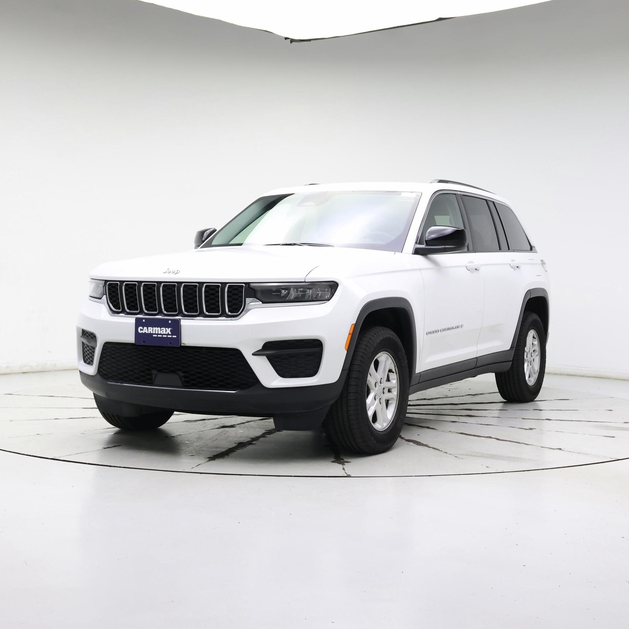 Thumbnail: 2023 Jeep Grand Cherokee - 4