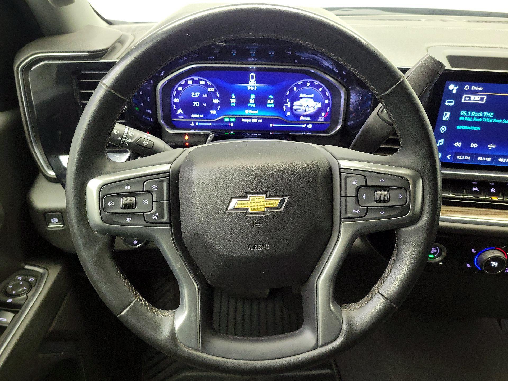 Thumbnail: 2023 Chevrolet Silverado 1500 - 10