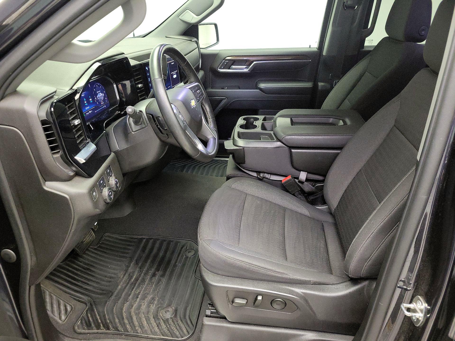 Thumbnail: 2023 Chevrolet Silverado 1500 - 11