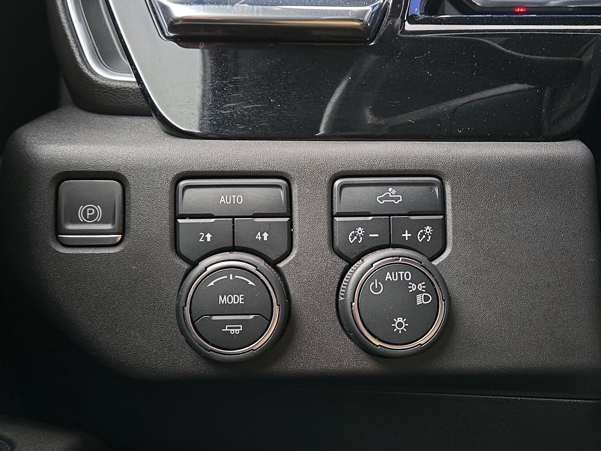 Thumbnail: 2022 Chevrolet Silverado 1500 - 13