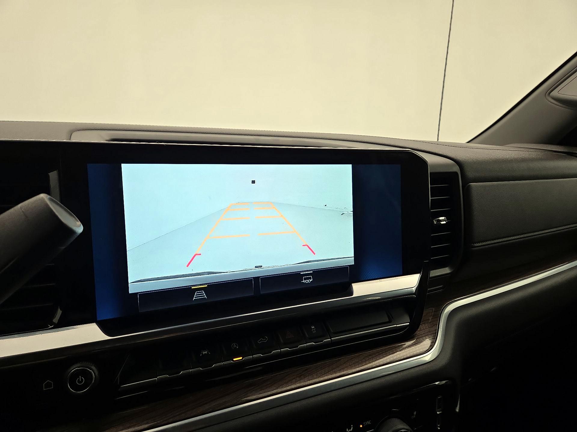 Thumbnail: 2022 Chevrolet Silverado 1500 - 14