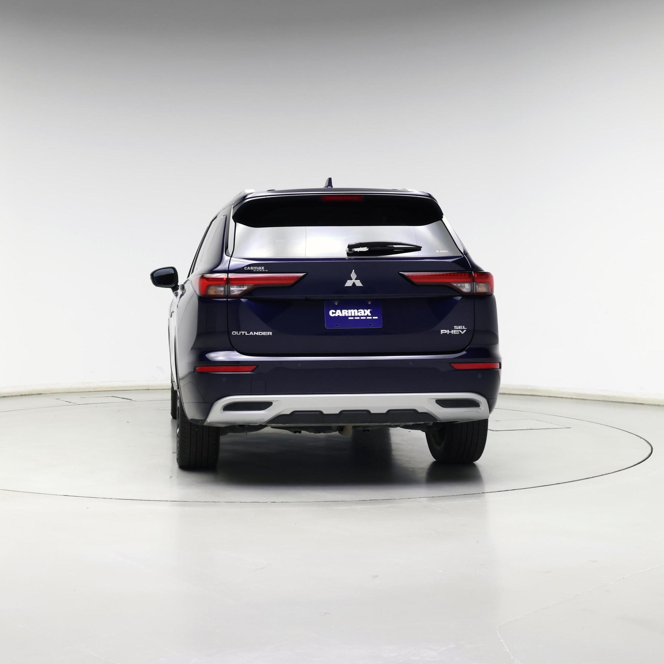 Thumbnail: 2023 Mitsubishi Outlander - 6