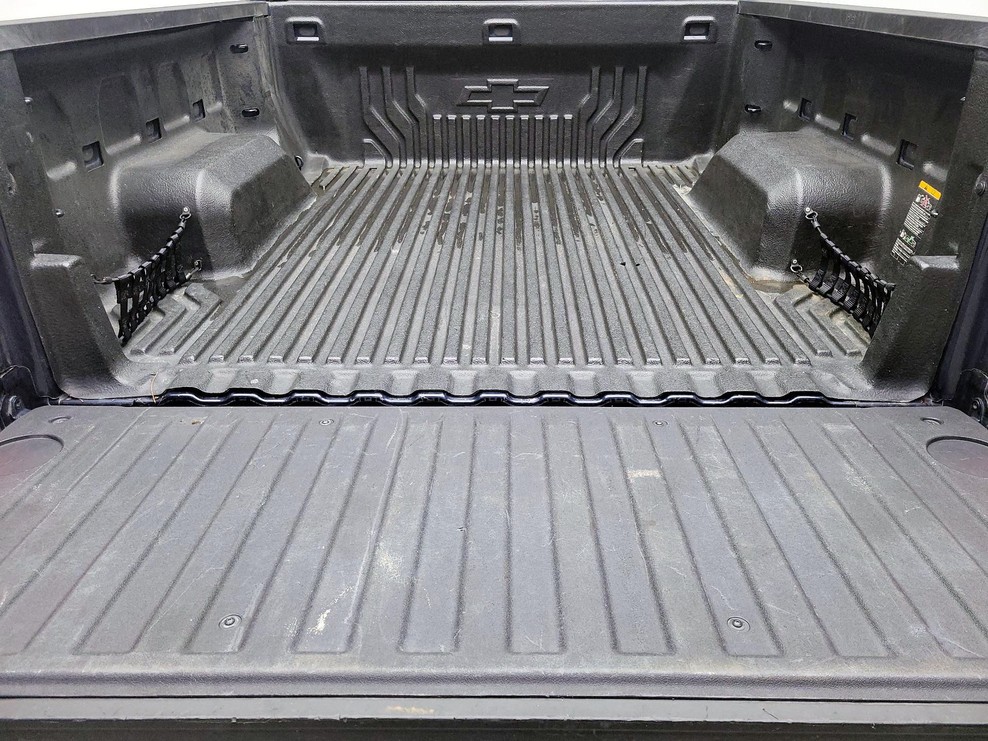 Thumbnail: 2022 Chevrolet Silverado 1500 - 20