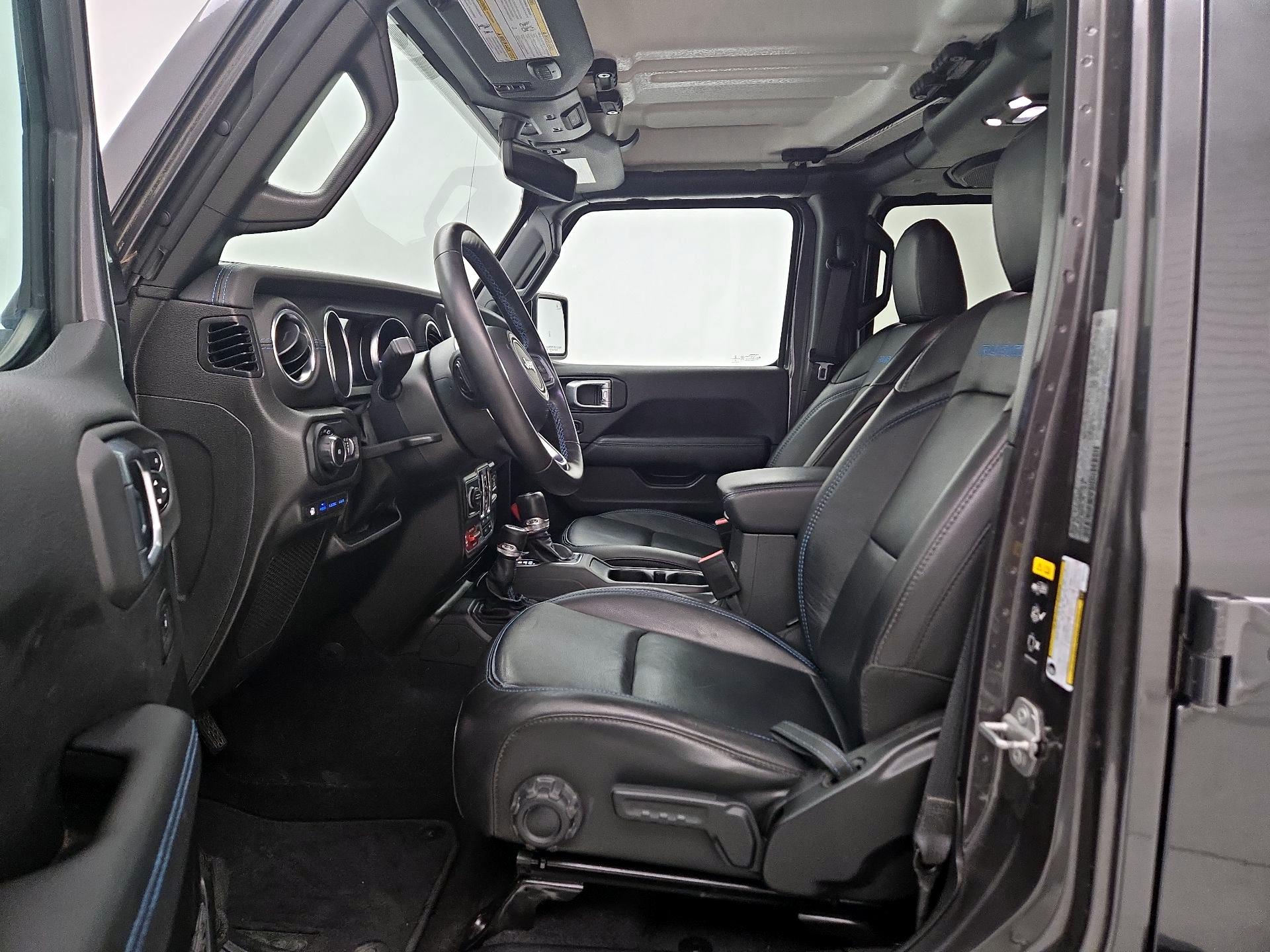 Thumbnail: 2022 Jeep Wrangler - 11