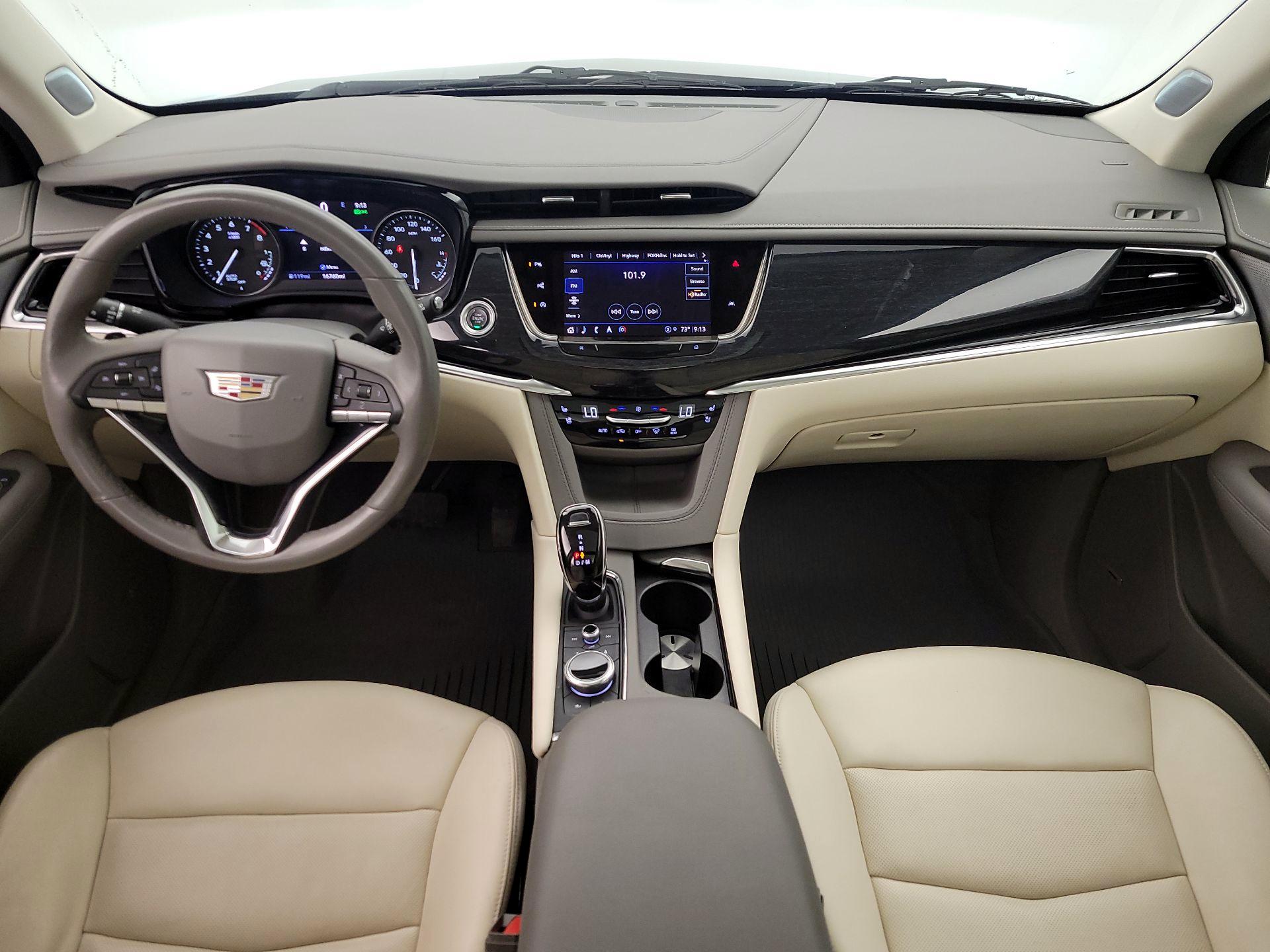 Thumbnail: 2022 Cadillac XT6 - 9