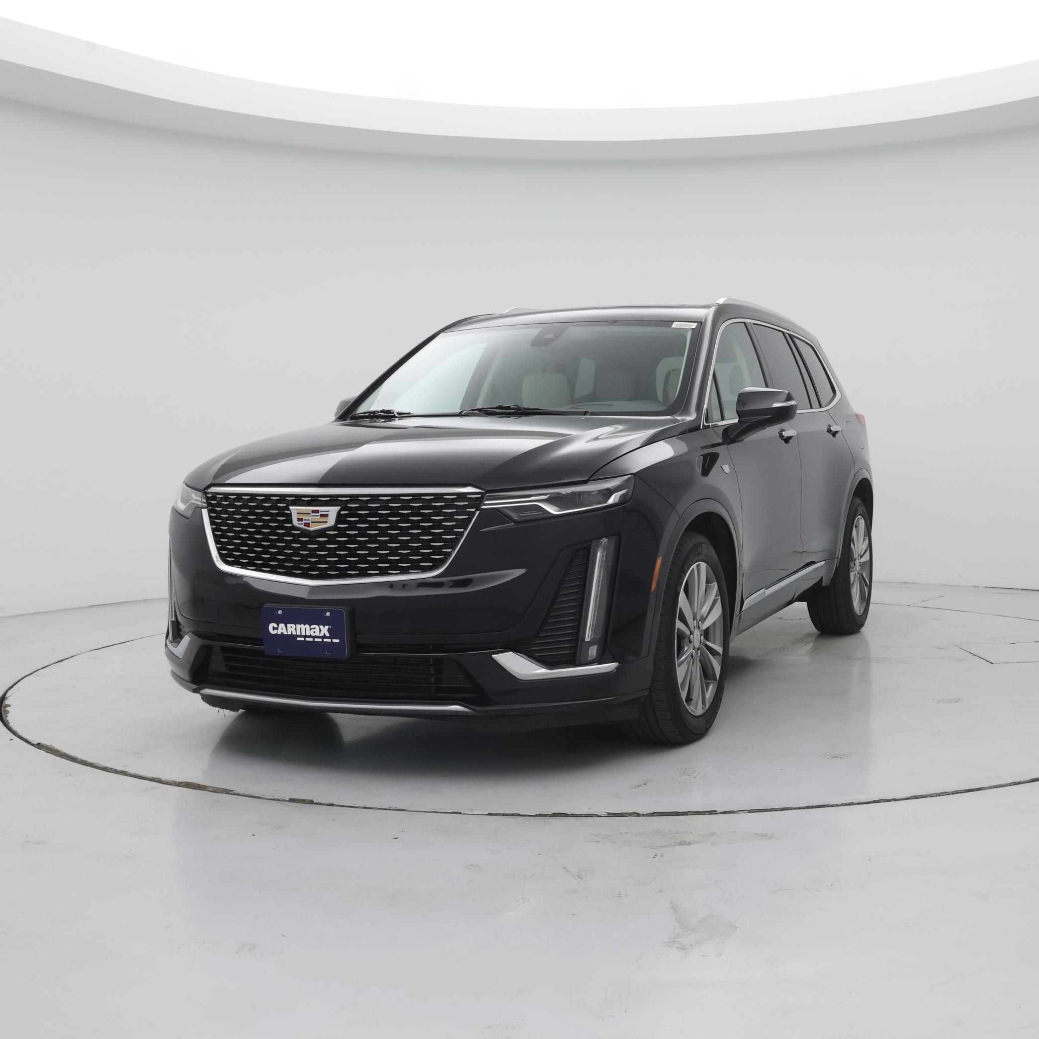 Thumbnail: 2022 Cadillac XT6 - 4