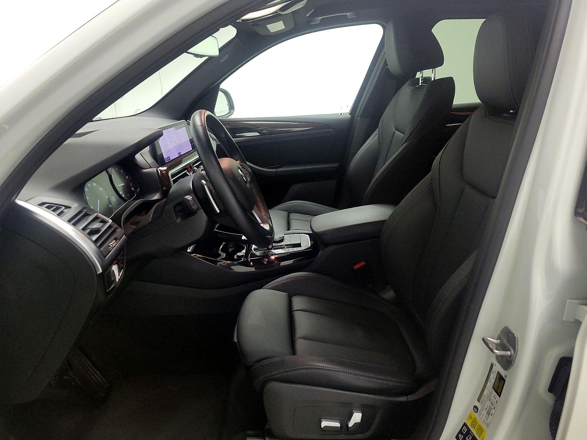 Thumbnail: 2022 BMW X3 - 11