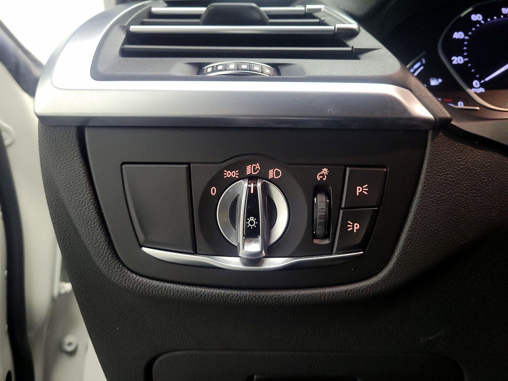 Thumbnail: 2022 BMW X3 - 13