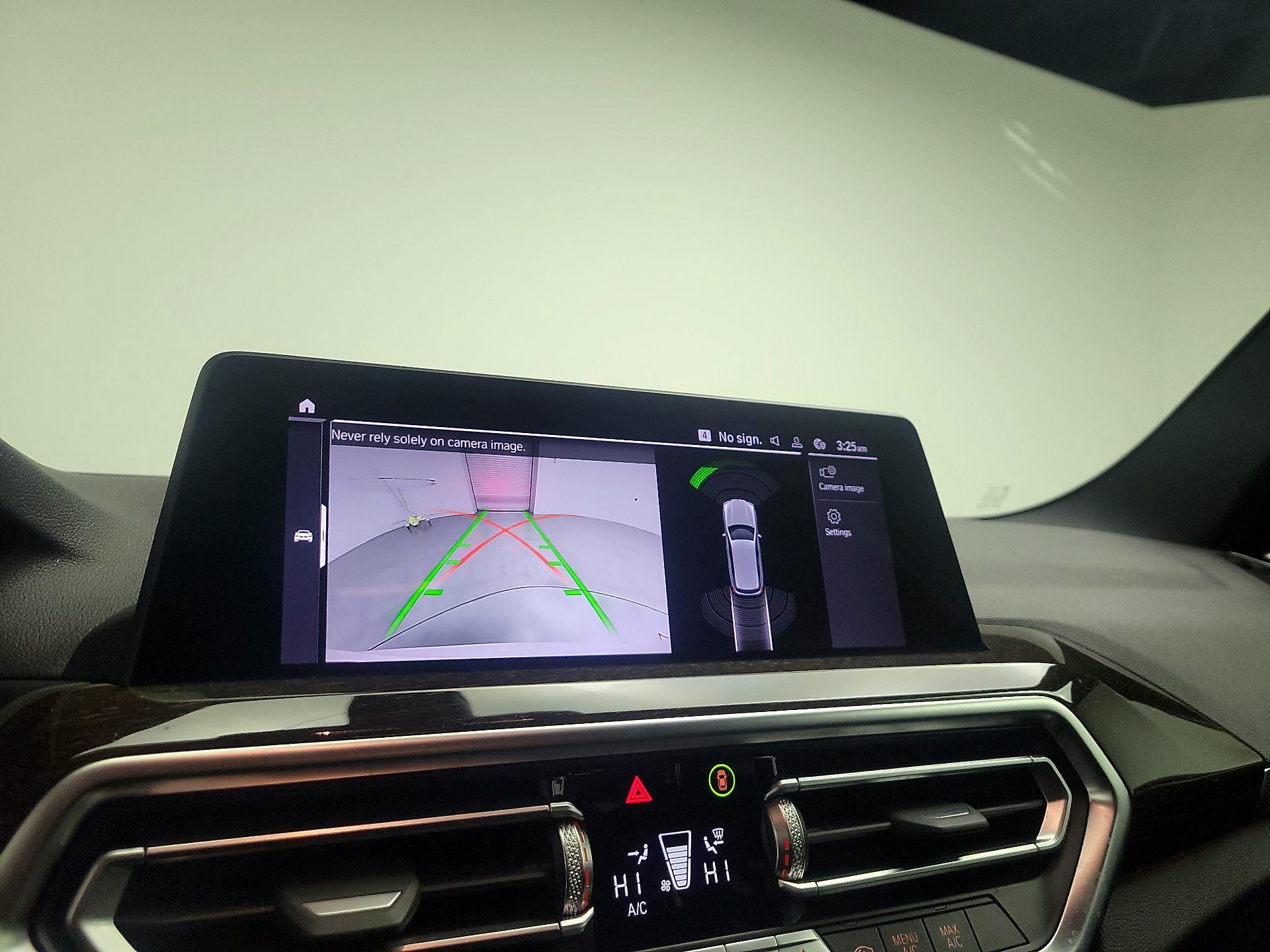 Thumbnail: 2022 BMW X3 - 15