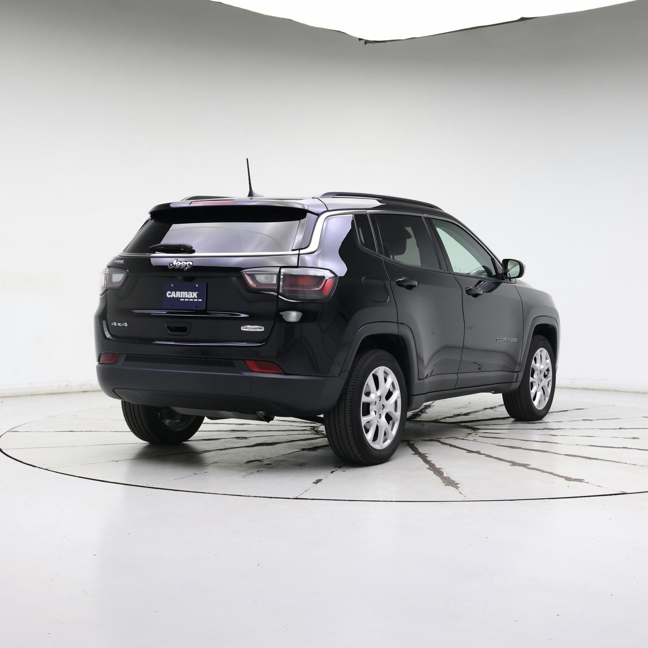 Thumbnail: 2022 Jeep Compass - 8