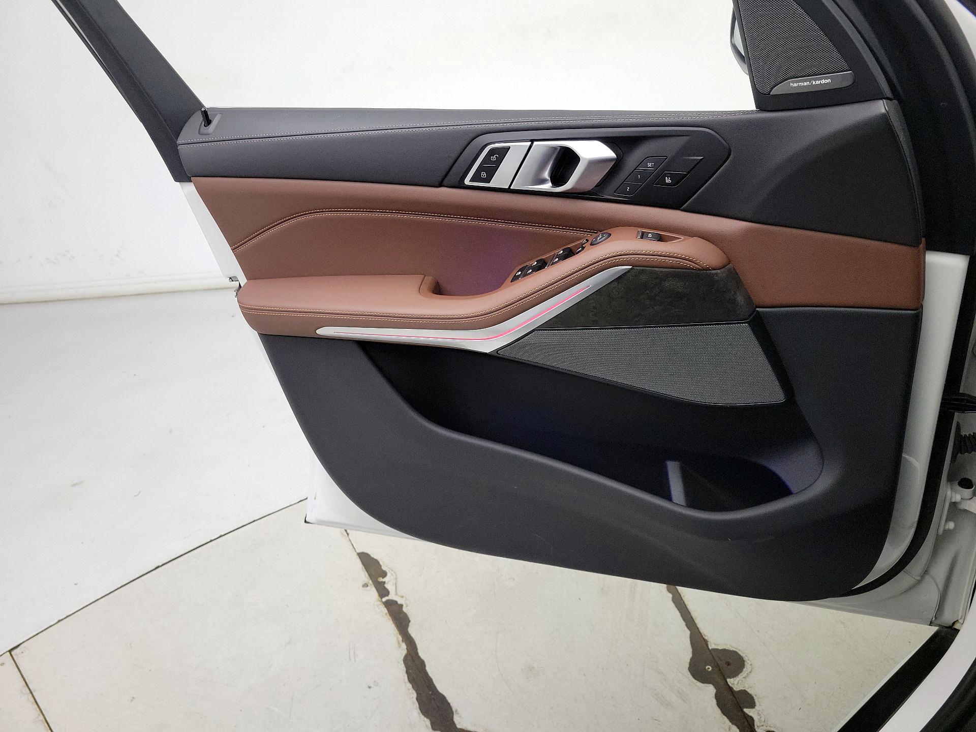 Thumbnail: 2024 BMW X5 - 12