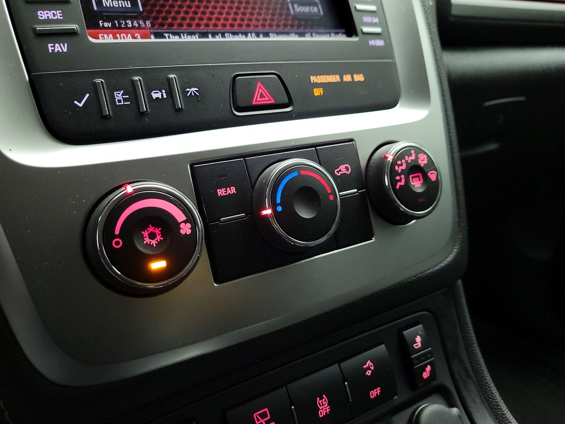 Thumbnail: 2016 GMC Acadia - 15