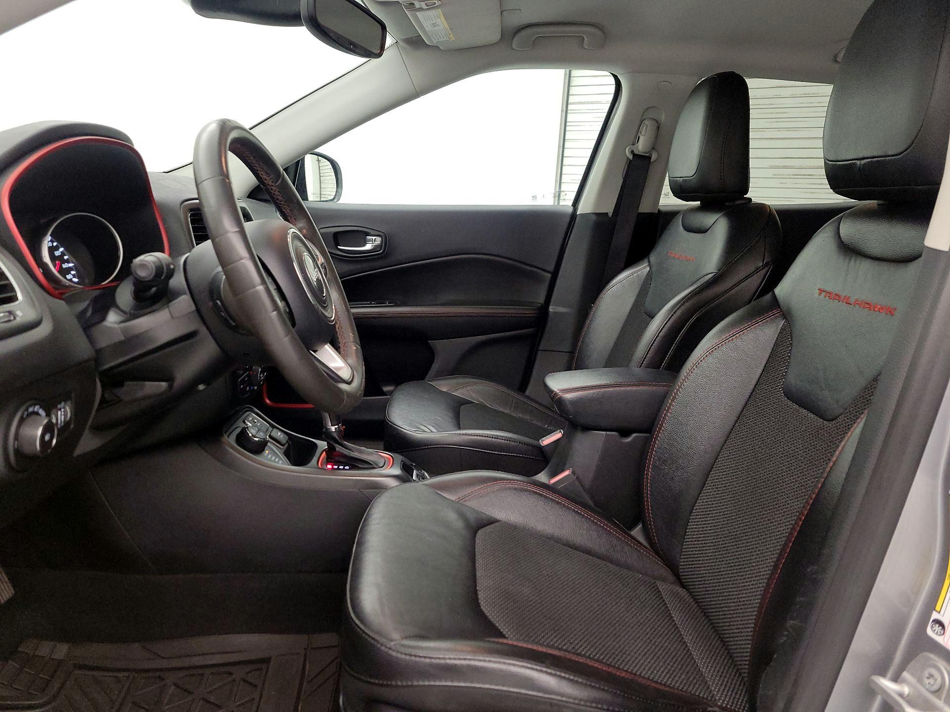 Thumbnail: 2021 Jeep Compass - 11