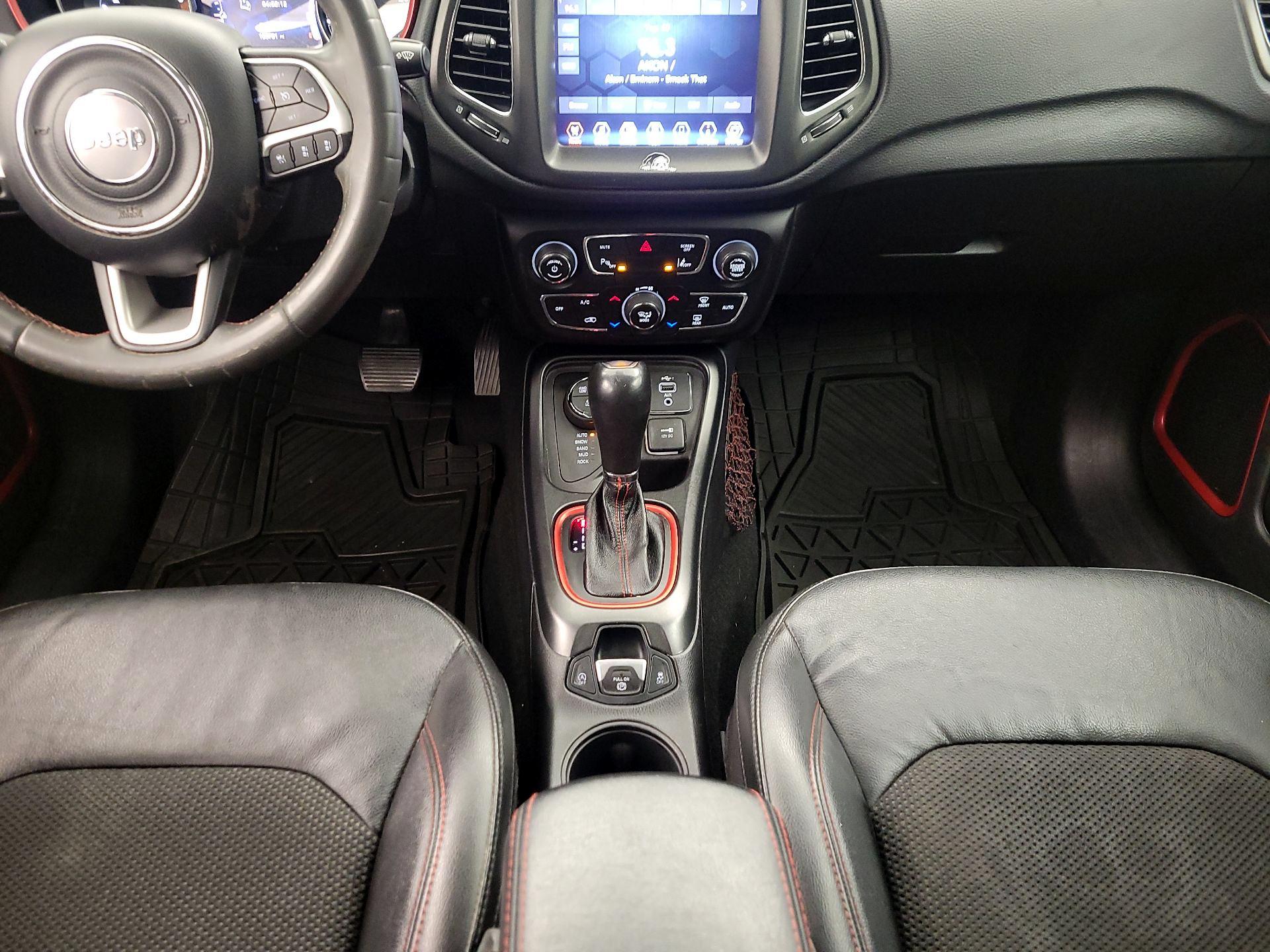 Thumbnail: 2021 Jeep Compass - 17