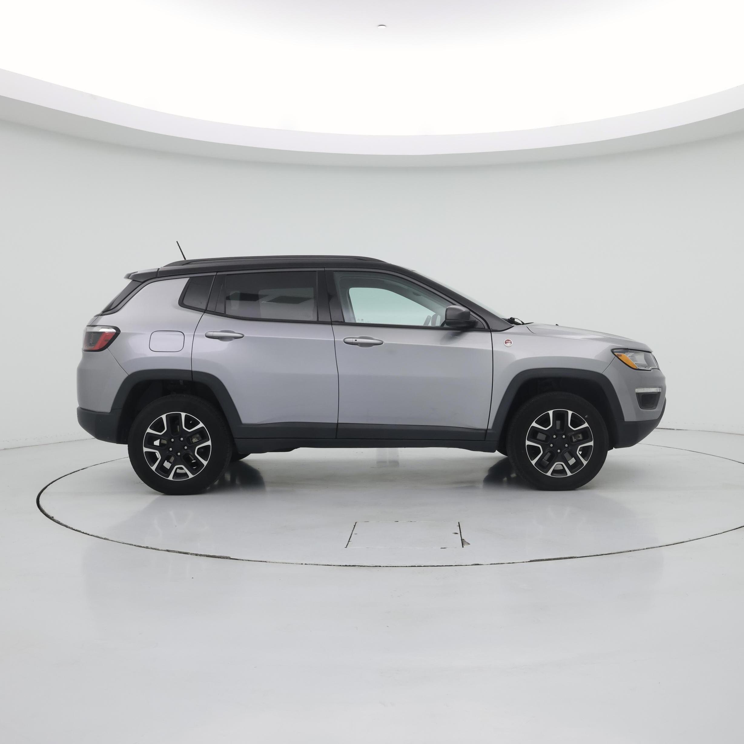 Thumbnail: 2021 Jeep Compass - 7