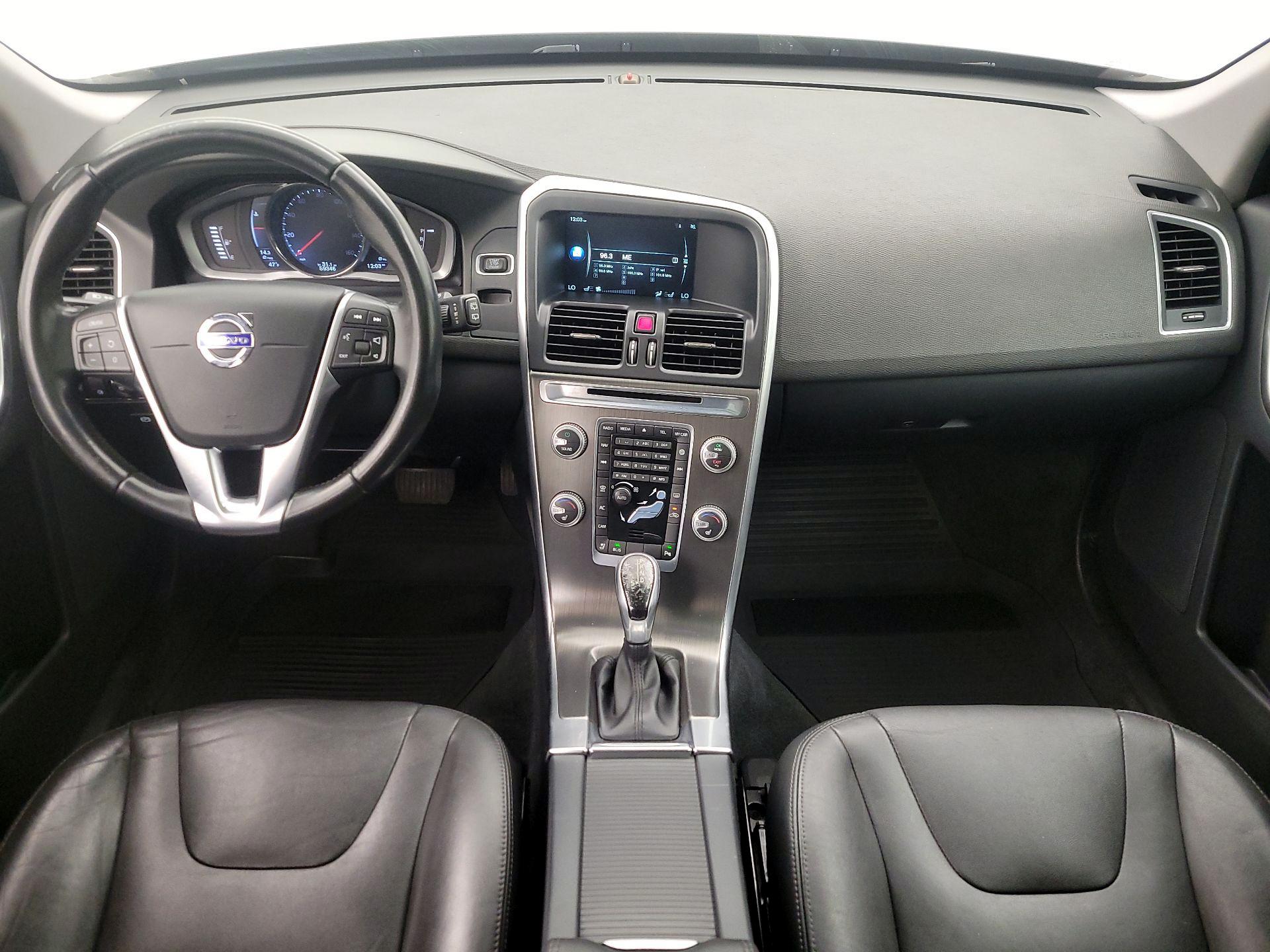 Thumbnail: 2016 Volvo XC60 - 9