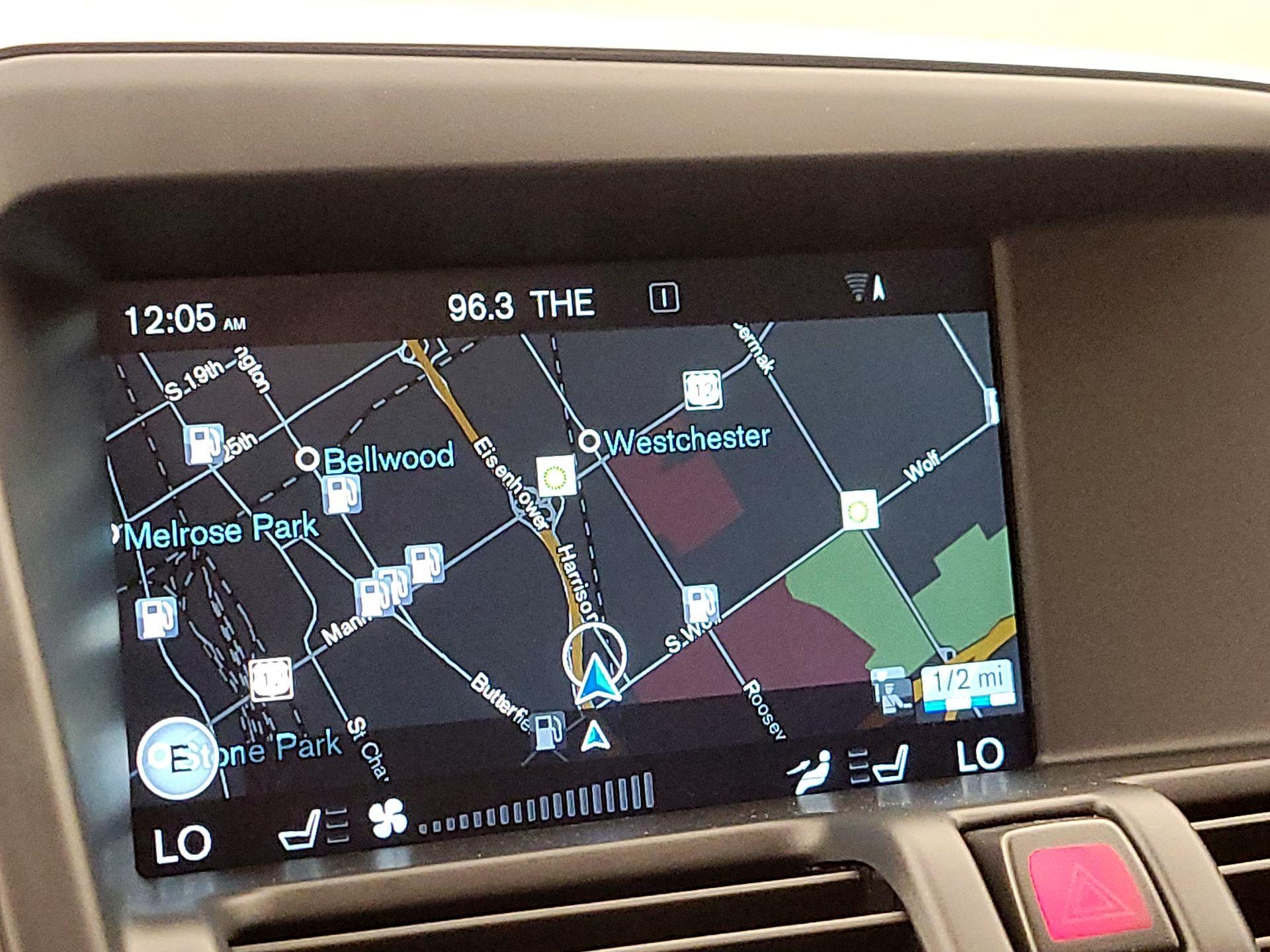 Thumbnail: 2016 Volvo XC60 - 14