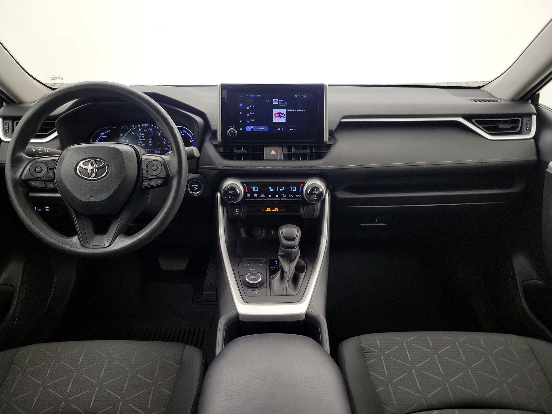 Thumbnail: 2024 Toyota RAV4 - 9