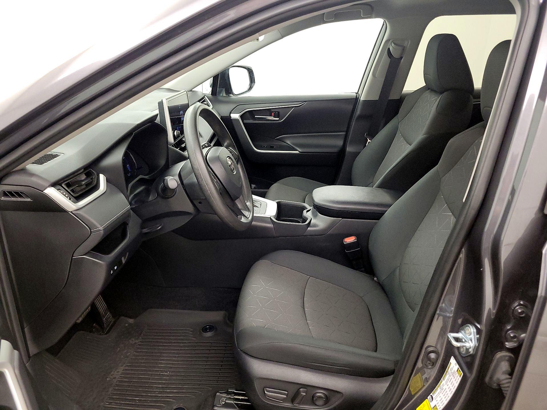 Thumbnail: 2024 Toyota RAV4 - 11