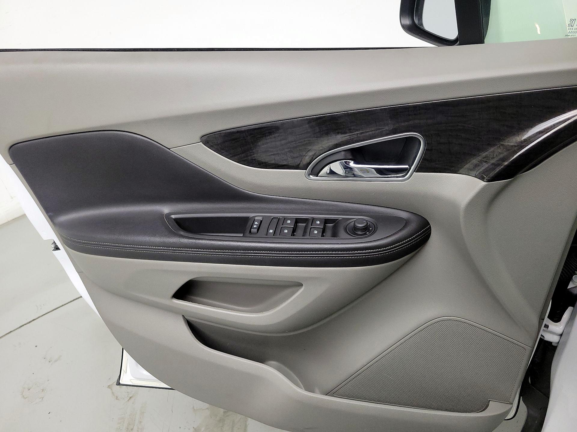 Thumbnail: 2016 Buick Encore - 12