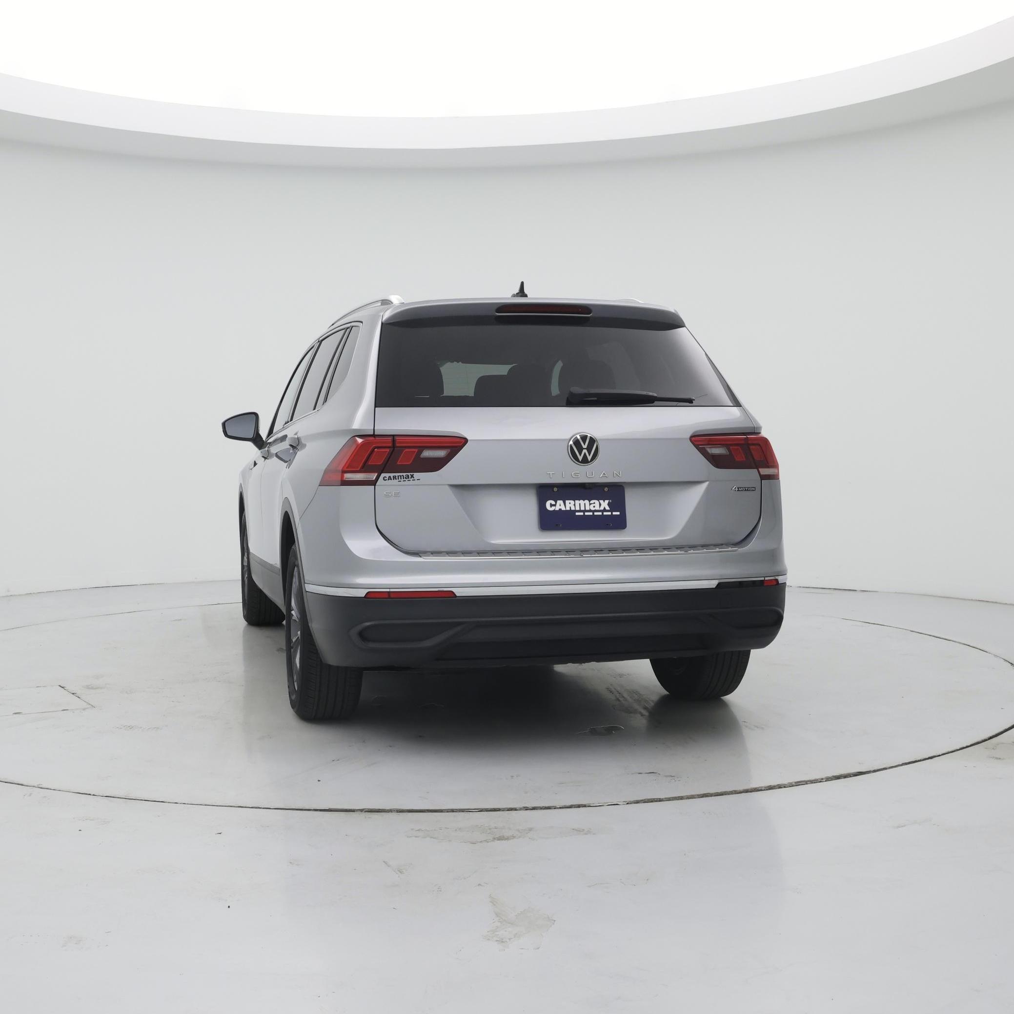 Thumbnail: 2022 Volkswagen Tiguan - 6