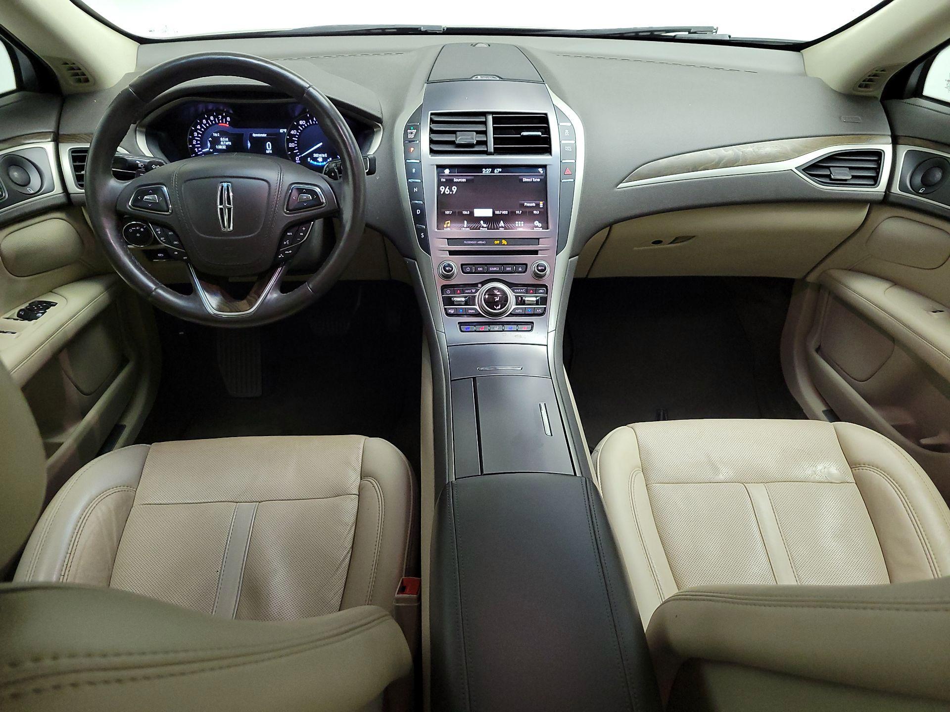 Thumbnail: 2018 Lincoln MKZ - 9