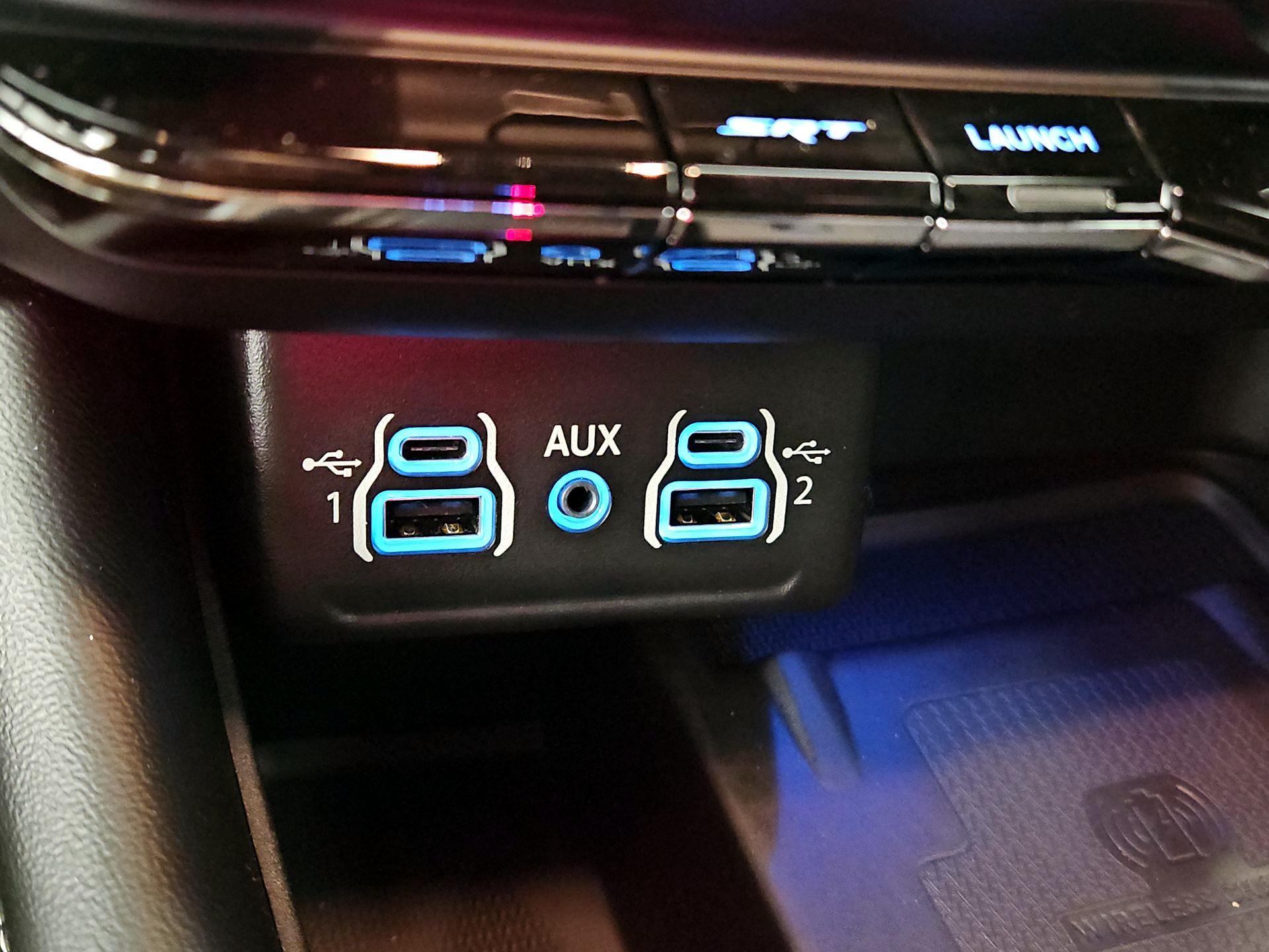 Thumbnail: 2022 Dodge Durango - 19