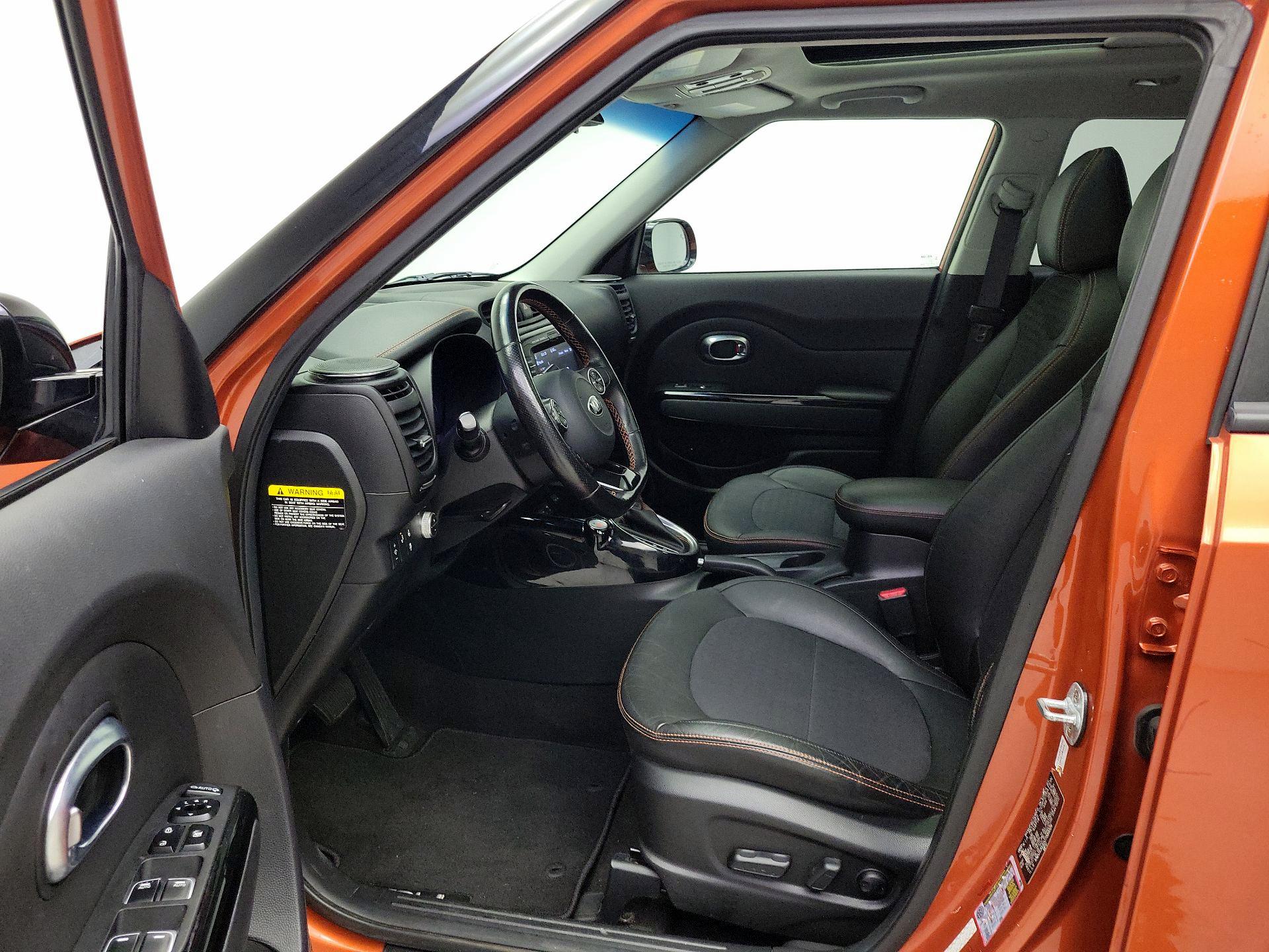 Thumbnail: 2018 Kia Soul - 11