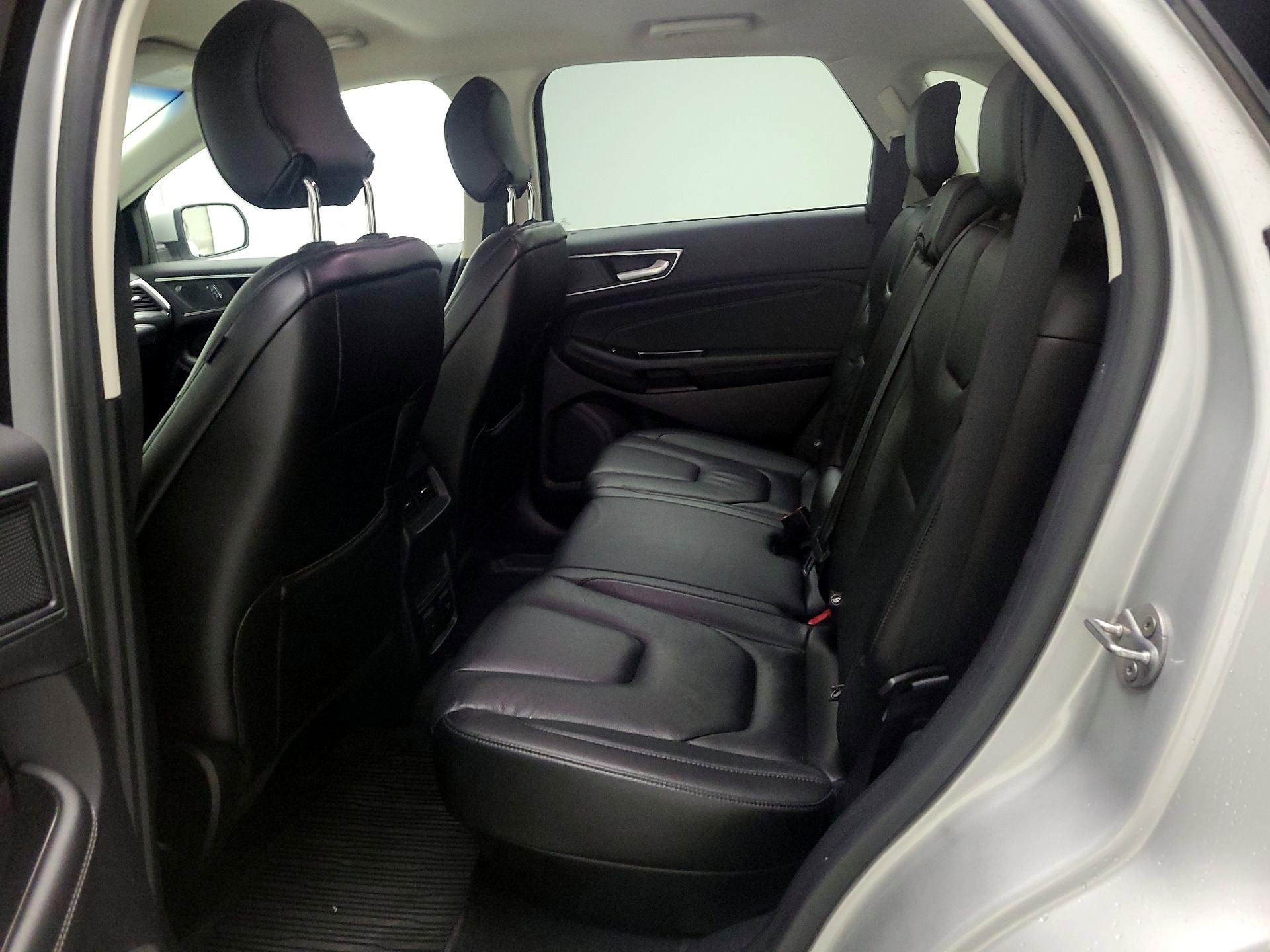 Thumbnail: 2019 Ford Edge - 20