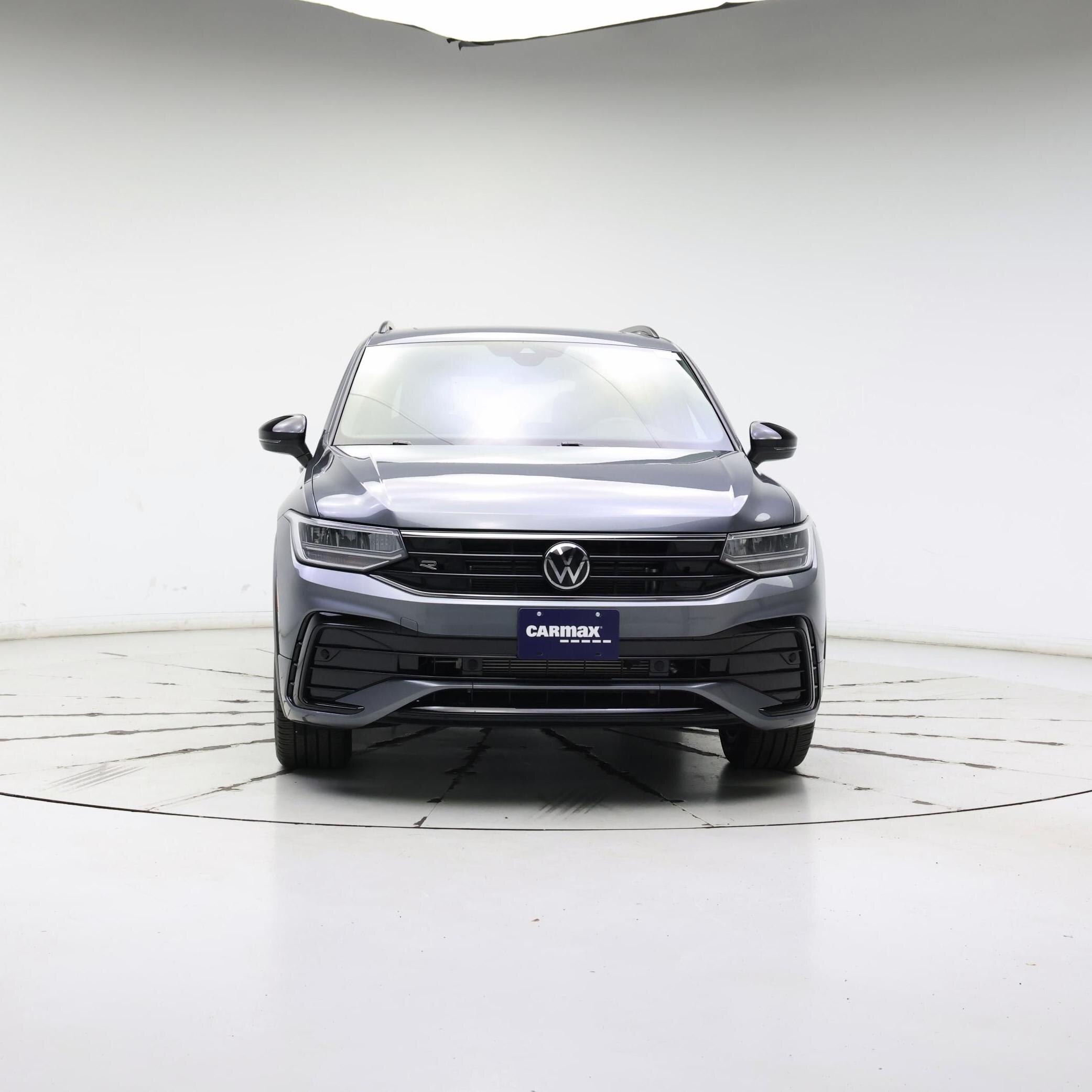 Thumbnail: 2023 Volkswagen Tiguan - 5