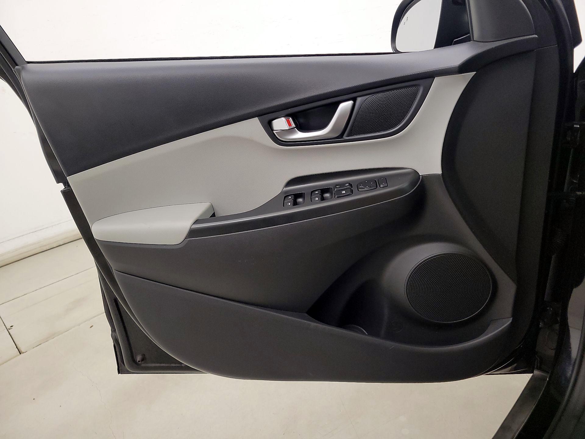 Thumbnail: 2023 Hyundai Kona - 12
