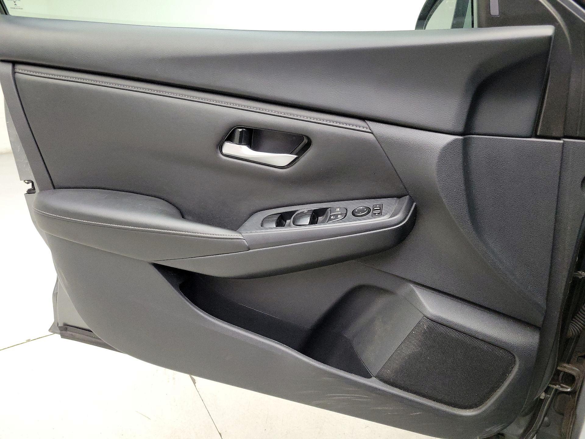 Thumbnail: 2024 Nissan Sentra - 12