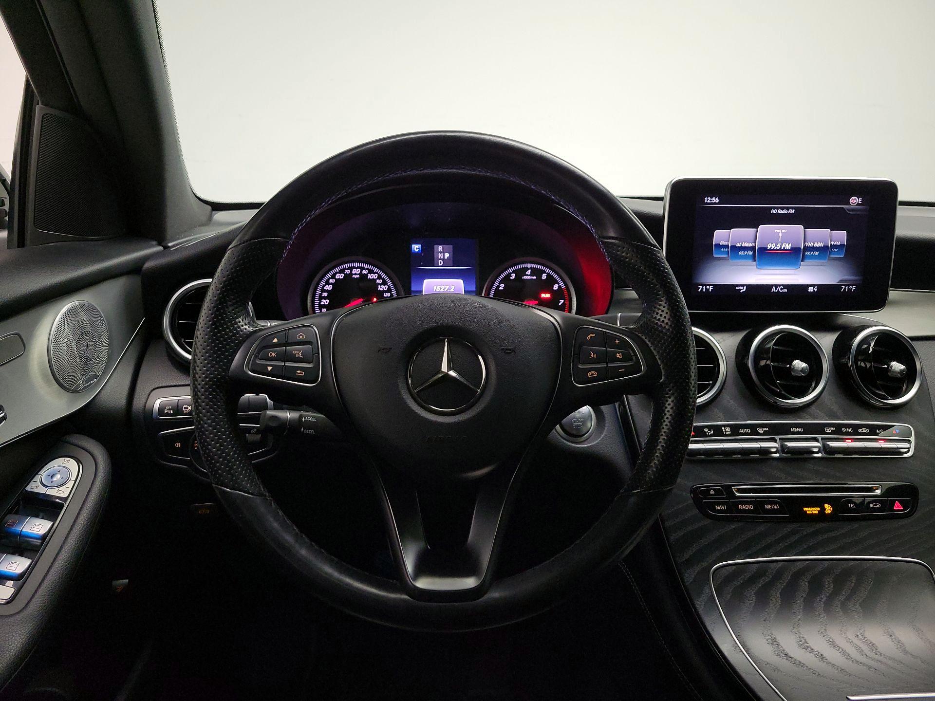 Thumbnail: 2019 Mercedes-Benz GLC - 10