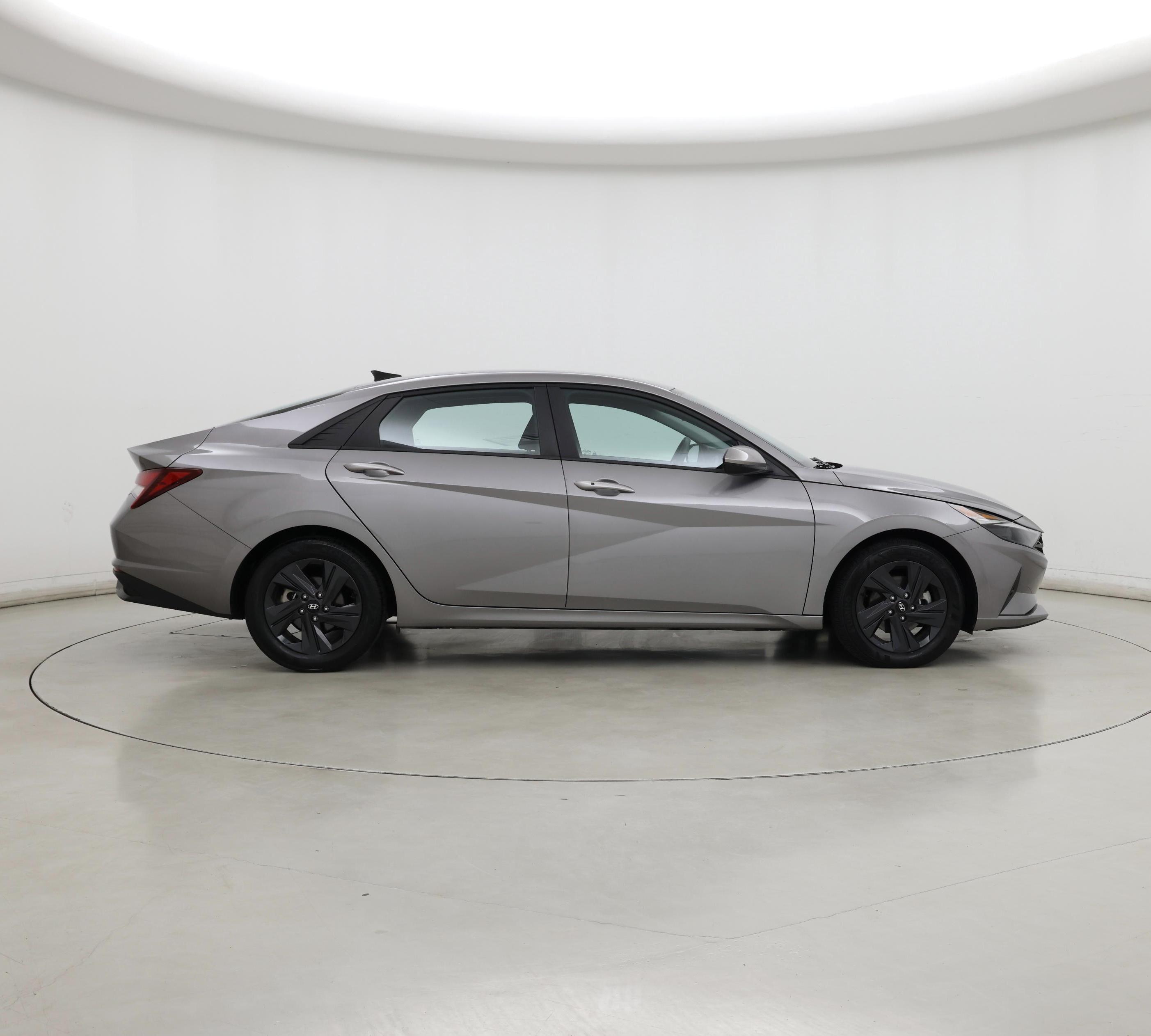 Thumbnail: 2023 Hyundai Elantra - 7