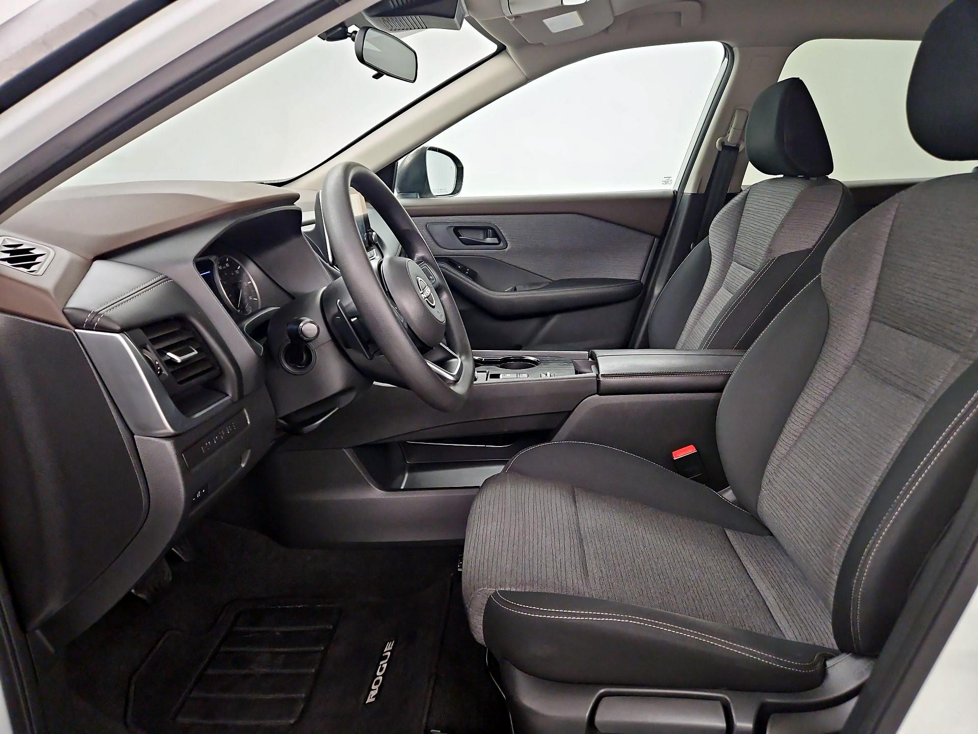 Thumbnail: 2022 Nissan Rogue - 11