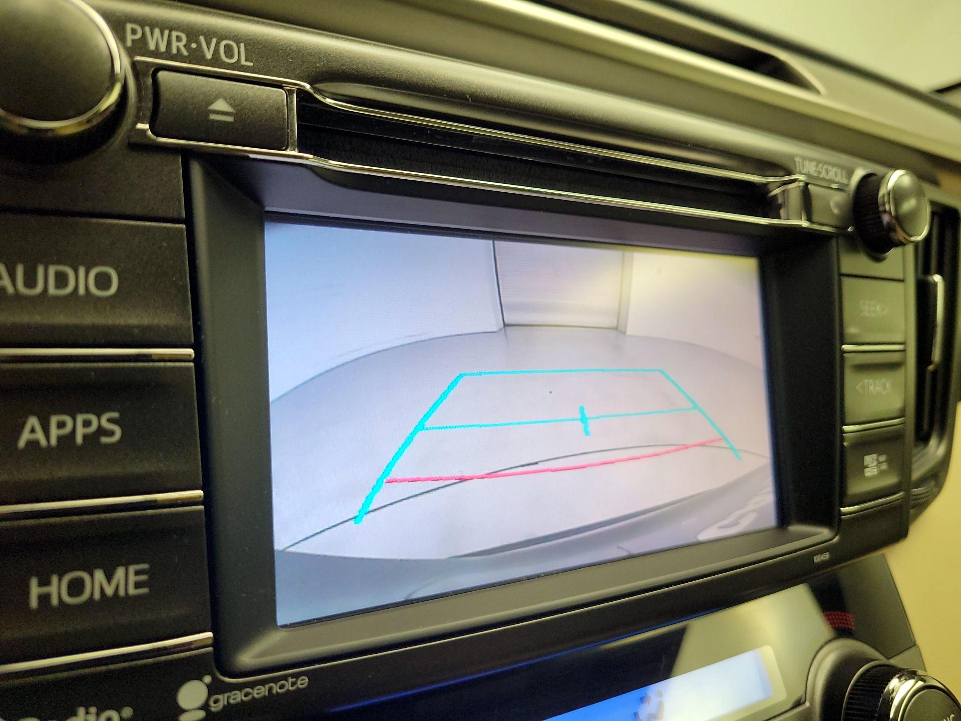 Thumbnail: 2015 Toyota RAV4 - 14