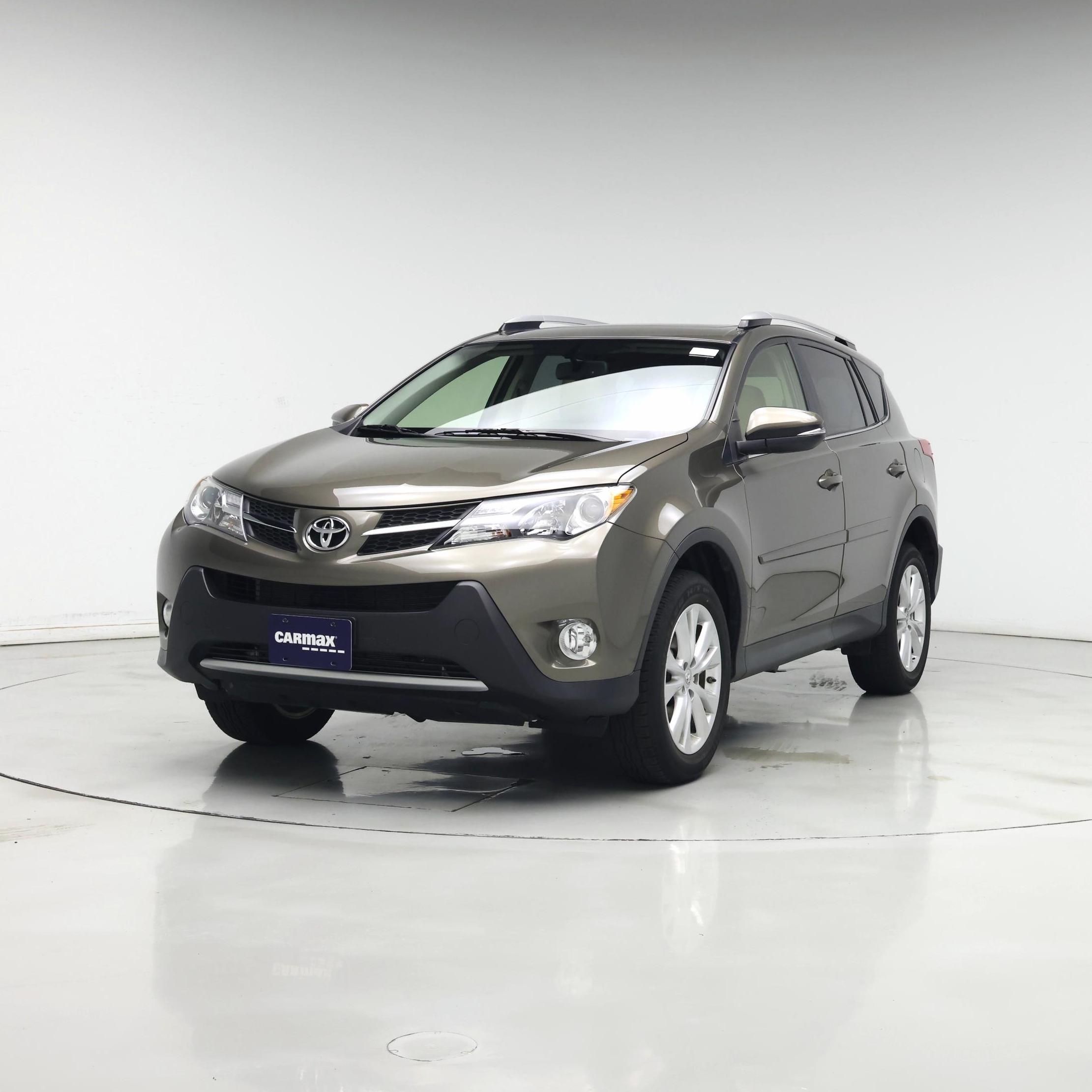 Thumbnail: 2015 Toyota RAV4 - 4