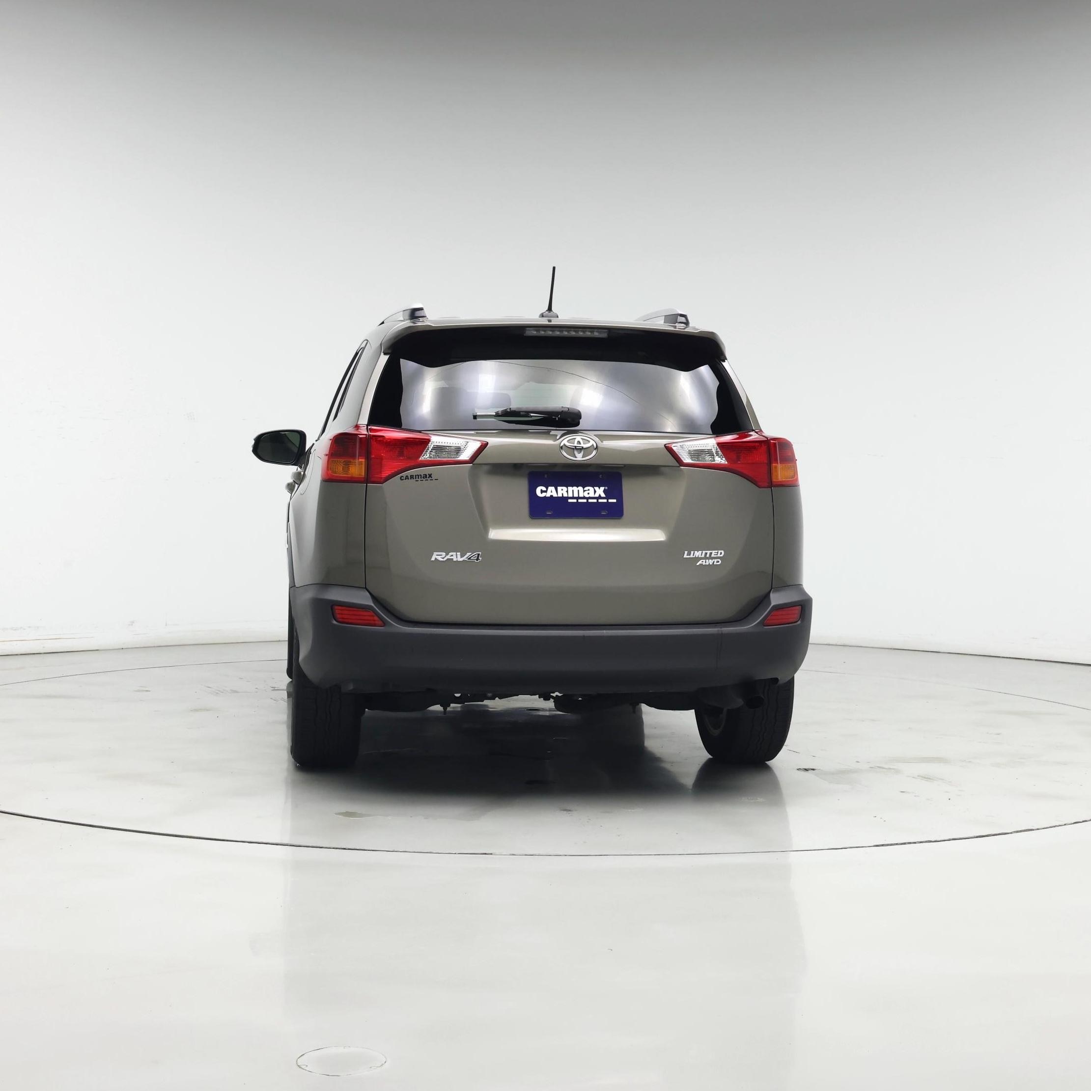 Thumbnail: 2015 Toyota RAV4 - 6