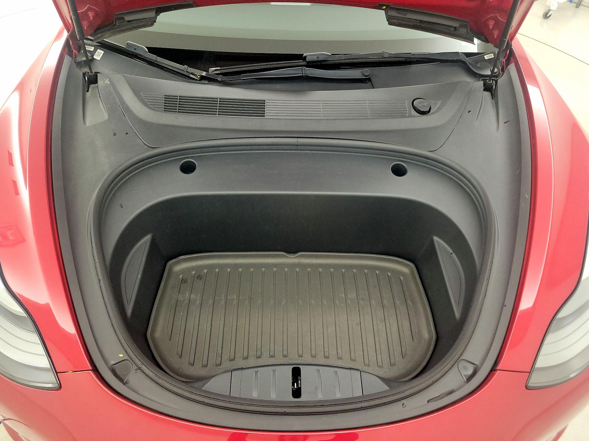 Thumbnail: 2023 Tesla Model 3 - 20